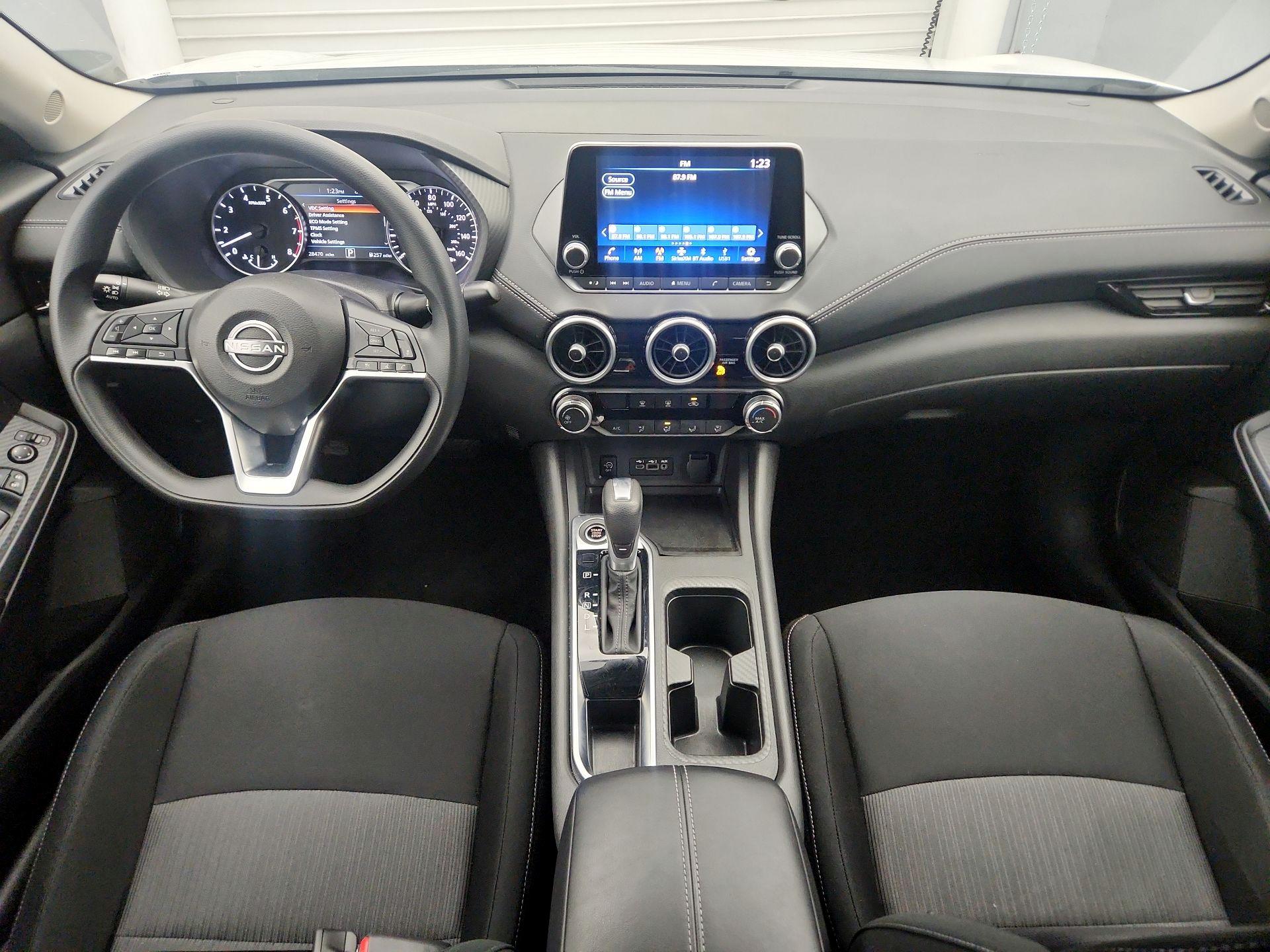 Thumbnail: 2025 Nissan Sentra - 9