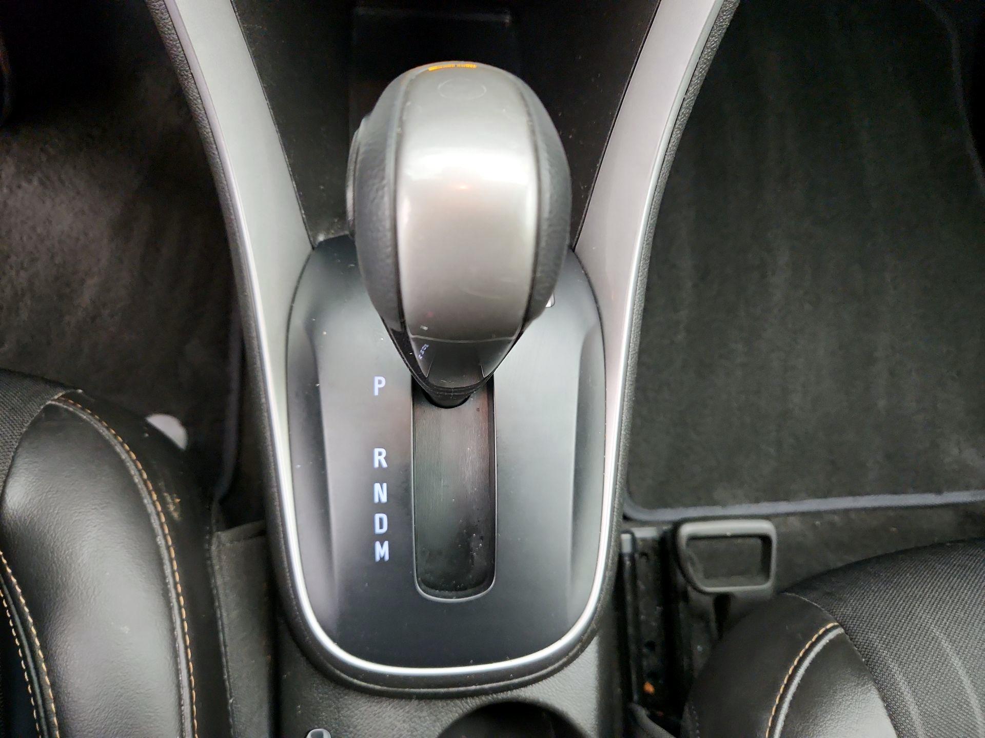 Thumbnail: 2022 Chevrolet Trax - 17