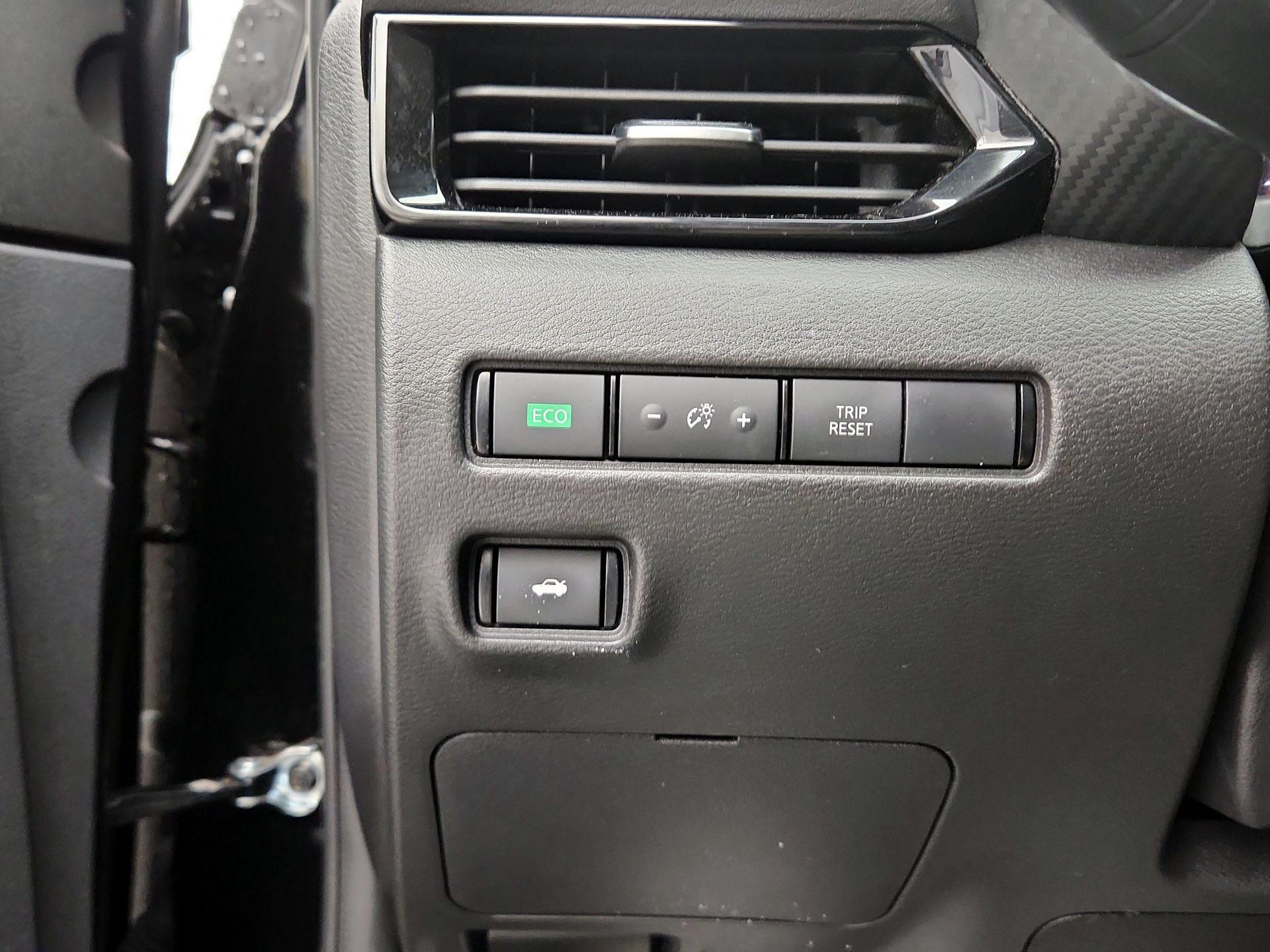 Thumbnail: 2025 Nissan Sentra - 13