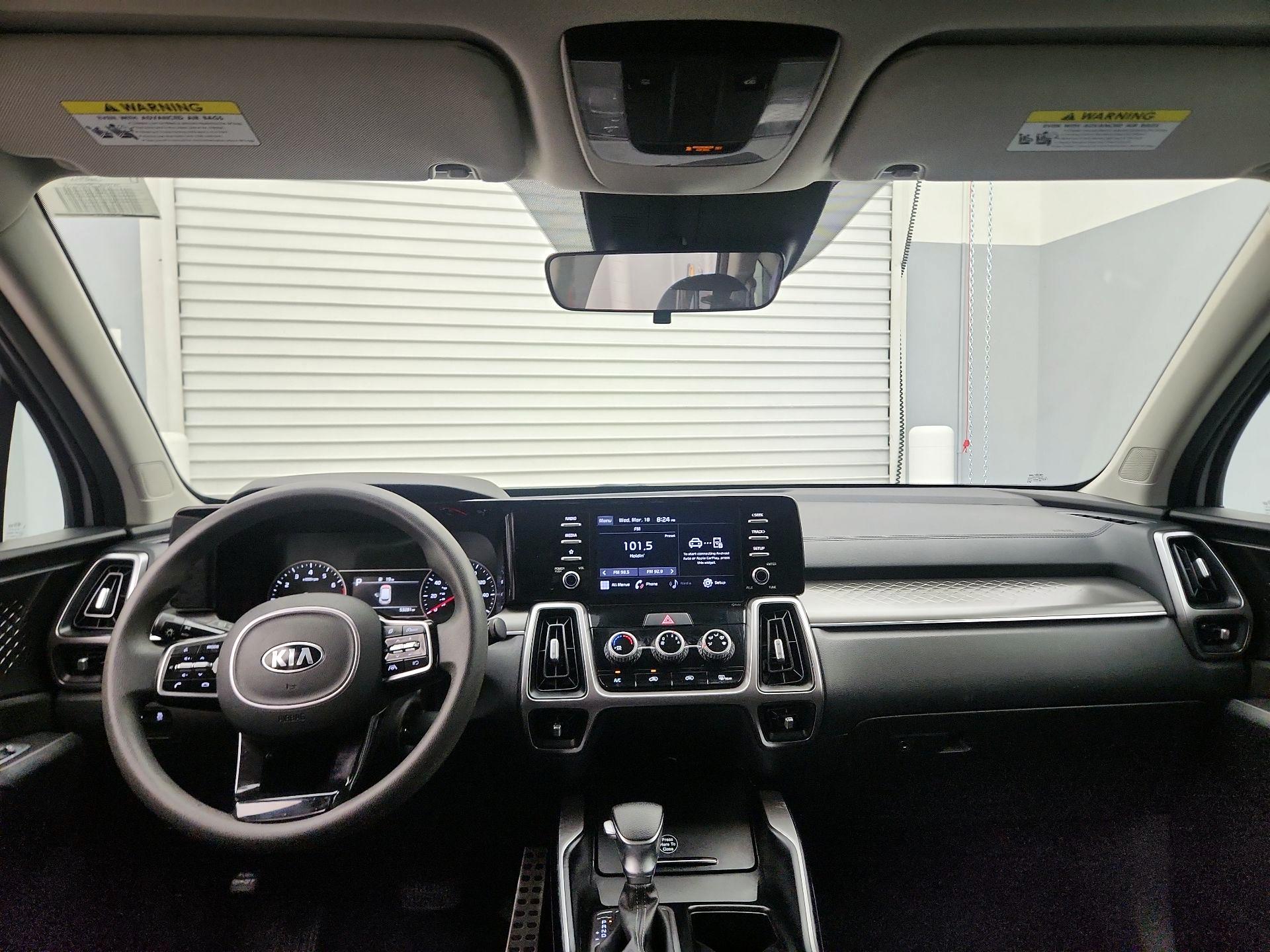 Thumbnail: 2021 Kia Sorento - 9