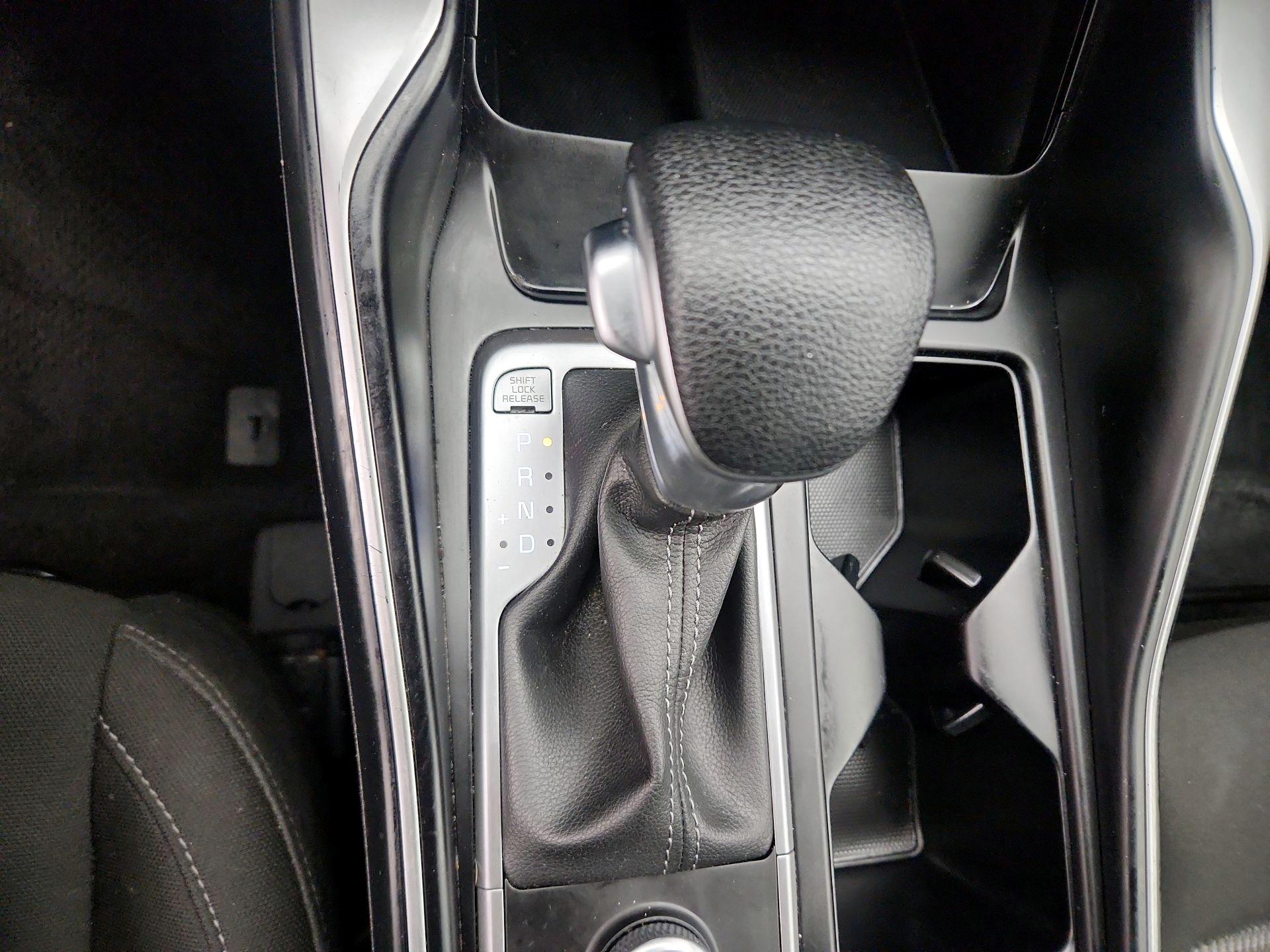 Thumbnail: 2021 Kia Sorento - 17