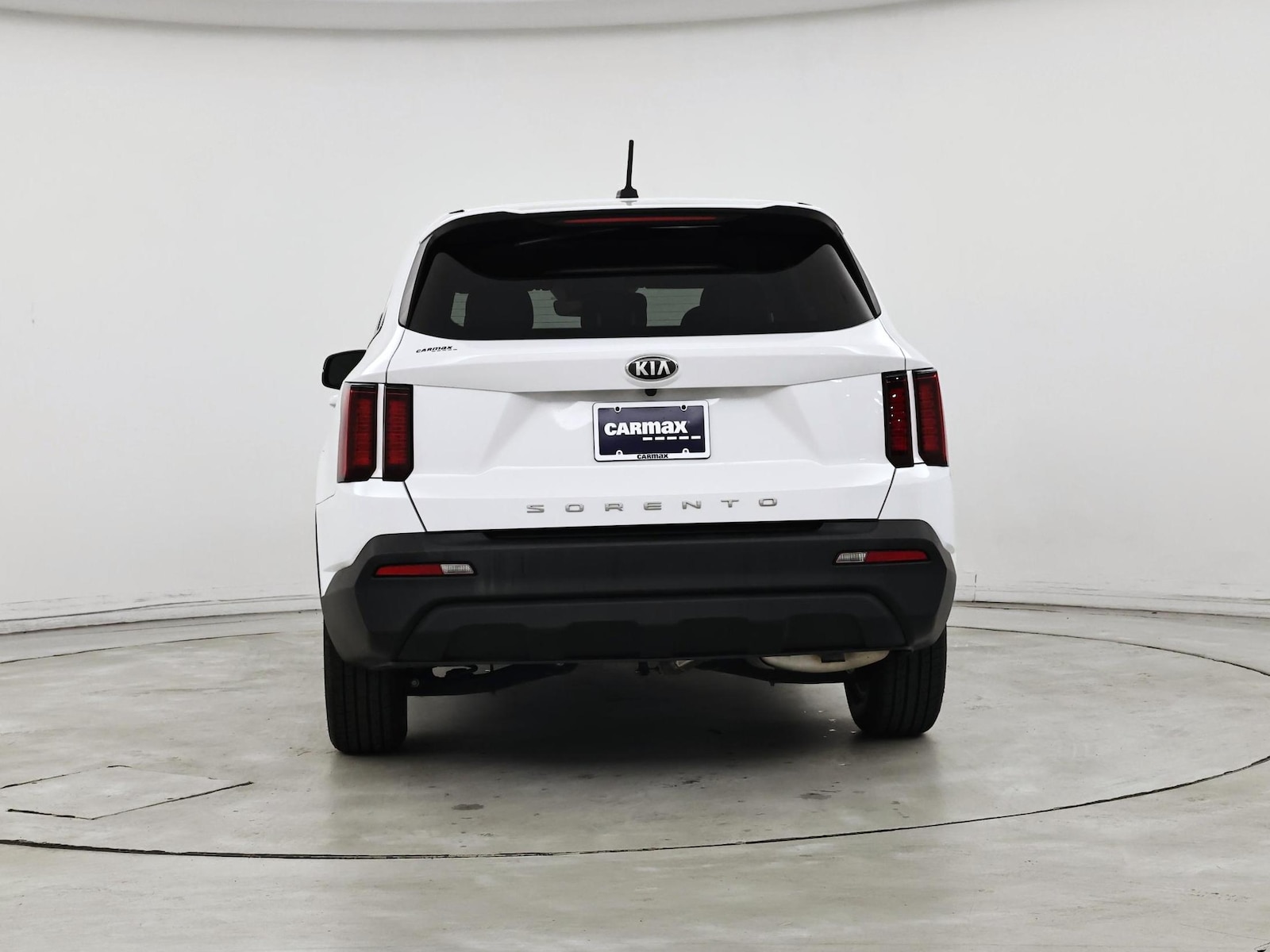 2021 Kia Sorento LX - Photo 7