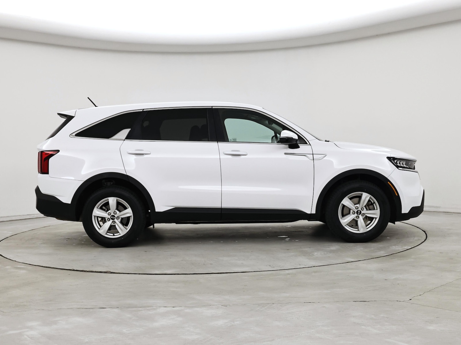 2021 Kia Sorento LX - Photo 8