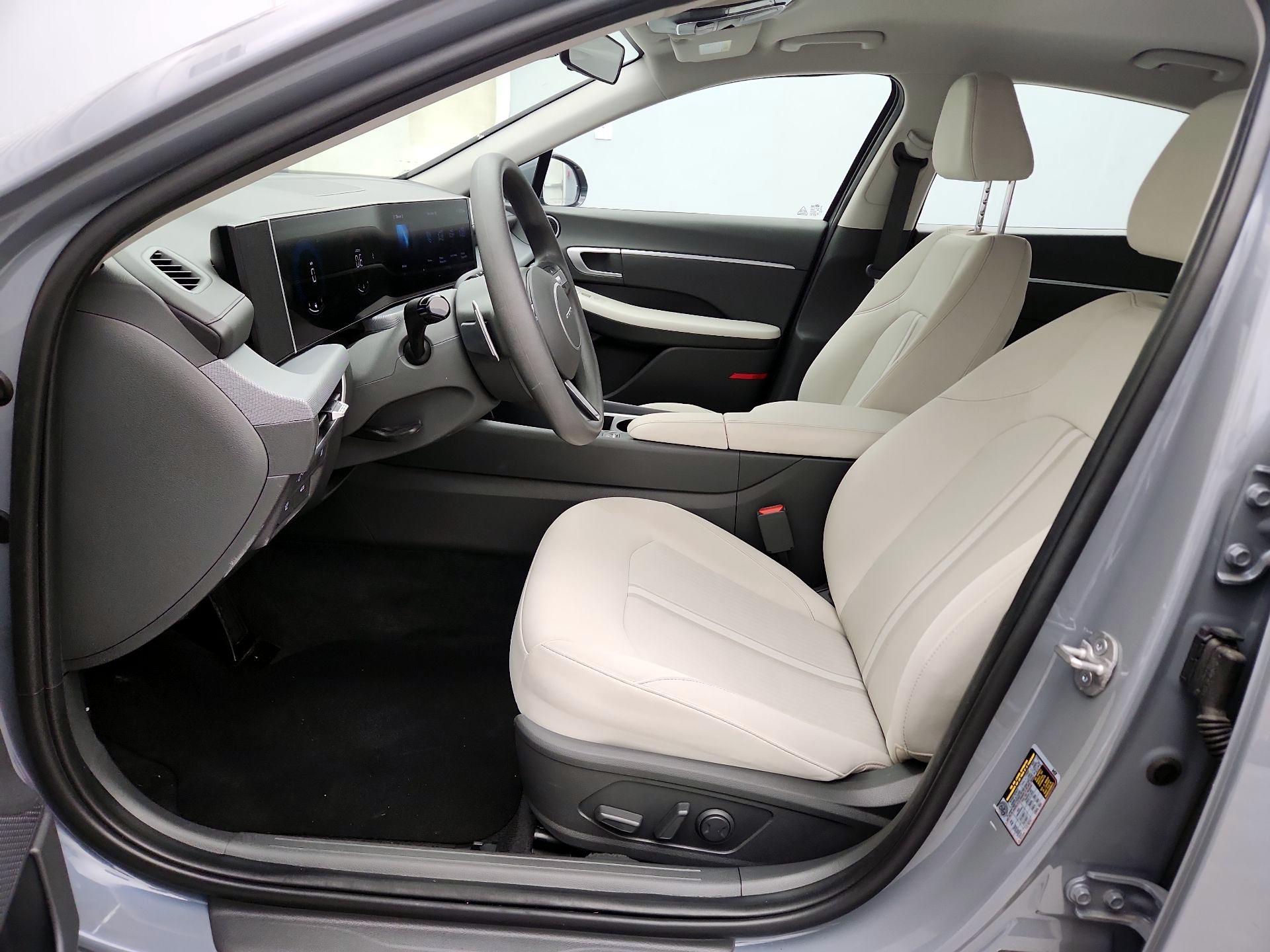 Thumbnail: 2025 Hyundai Sonata - 11