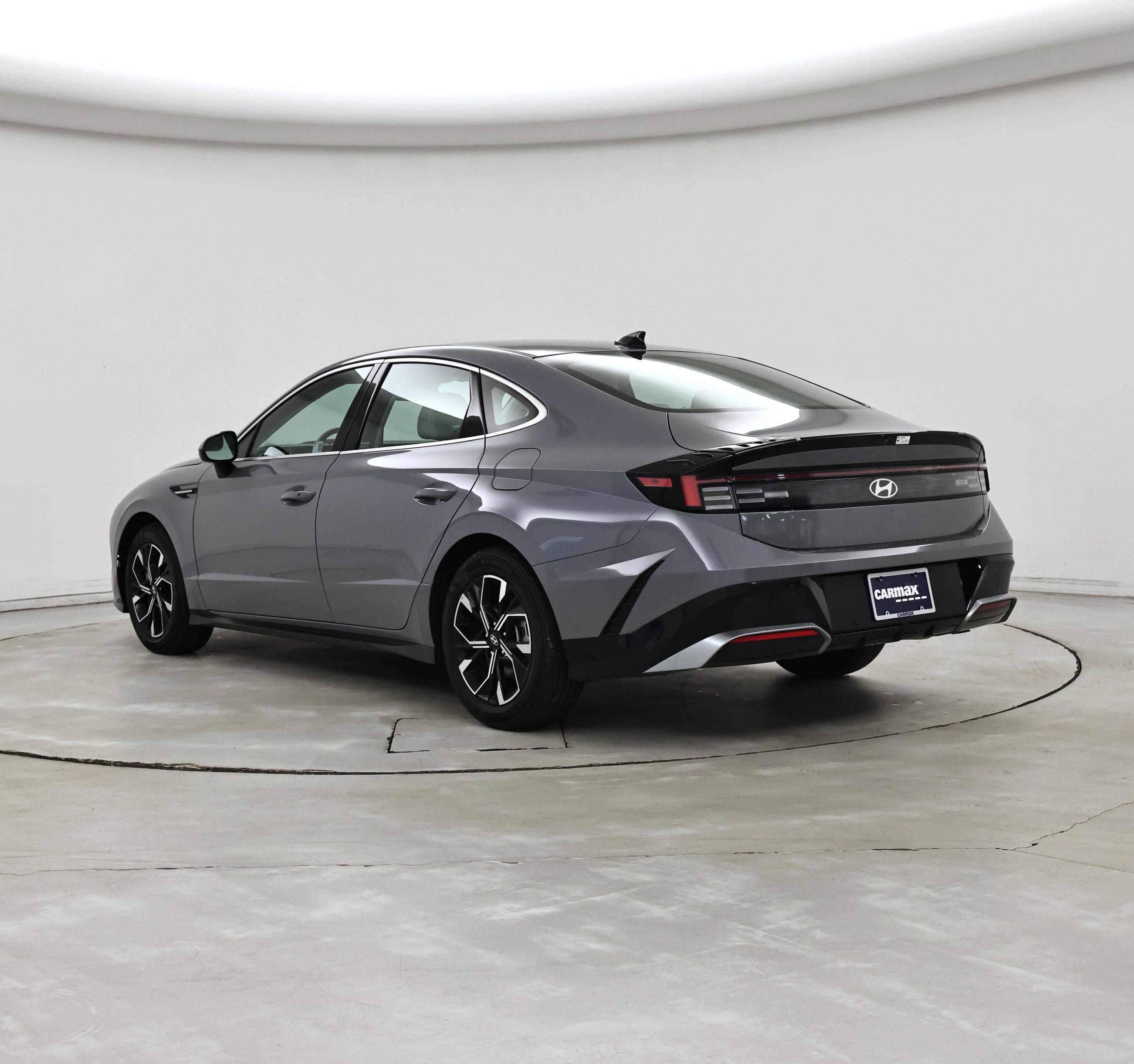Thumbnail: 2025 Hyundai Sonata - 2
