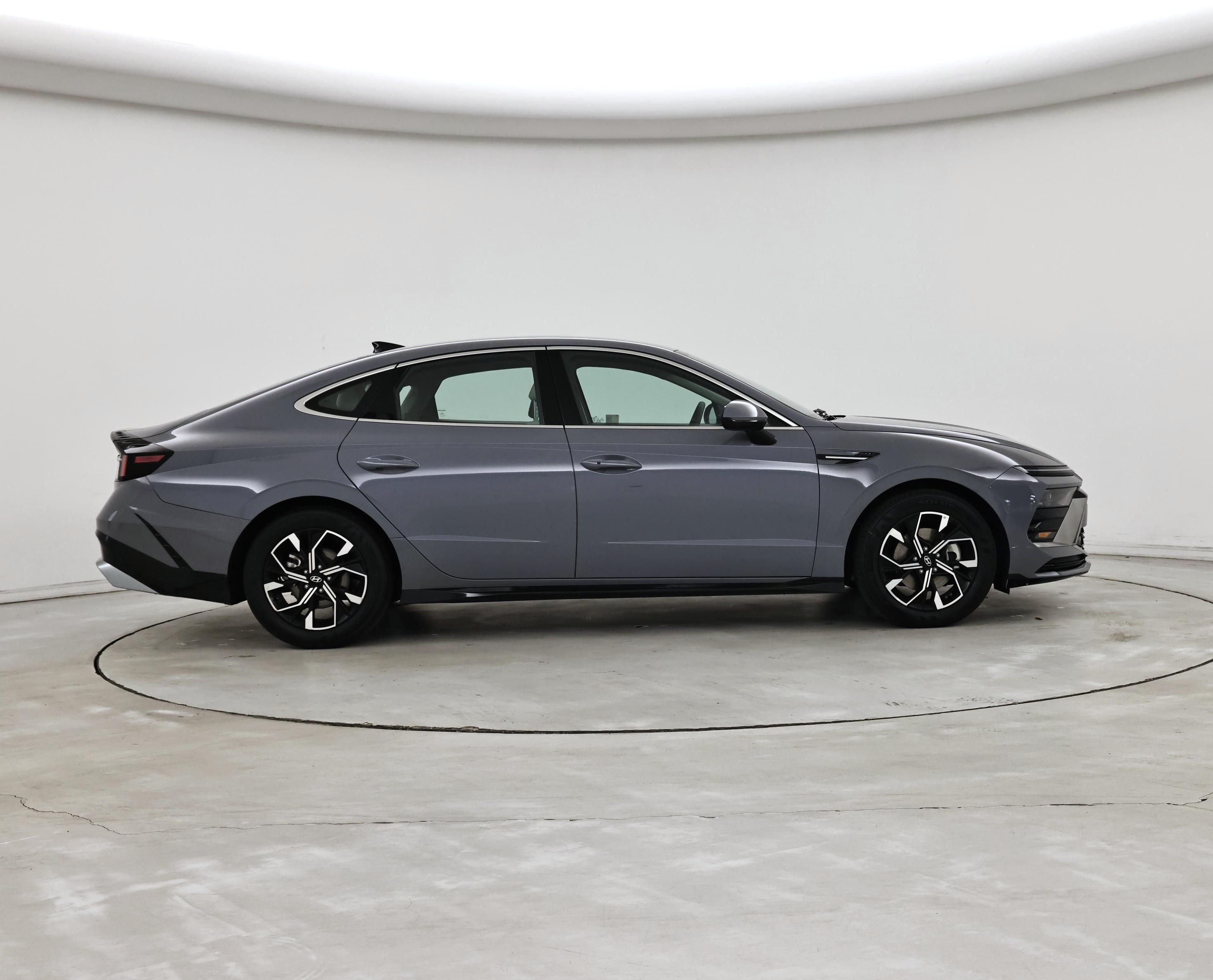 Thumbnail: 2025 Hyundai Sonata - 7