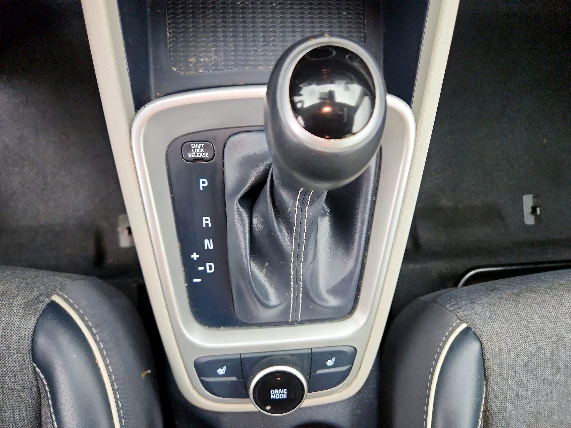 Thumbnail: 2021 Hyundai Venue - 18