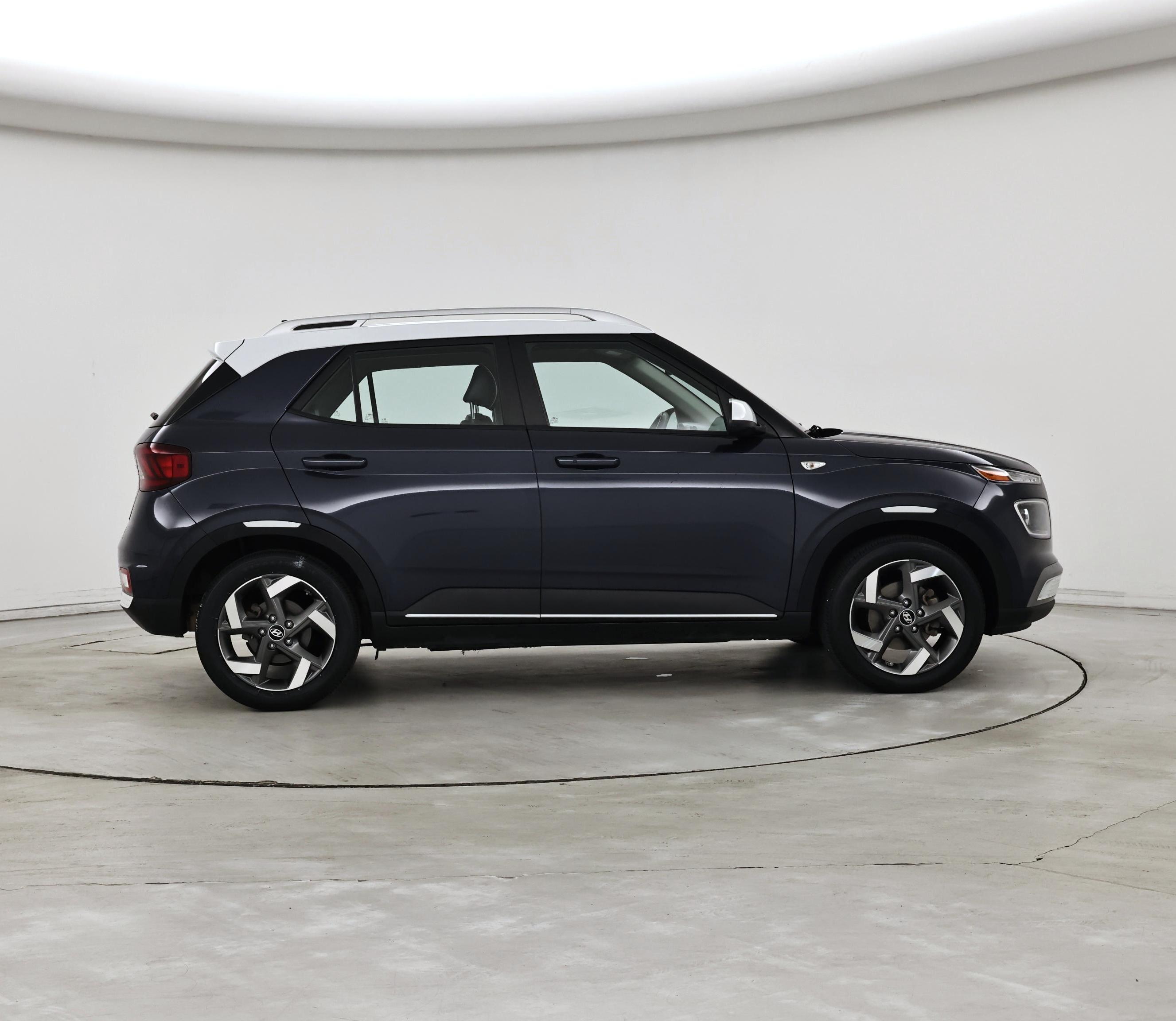 Thumbnail: 2021 Hyundai Venue - 7