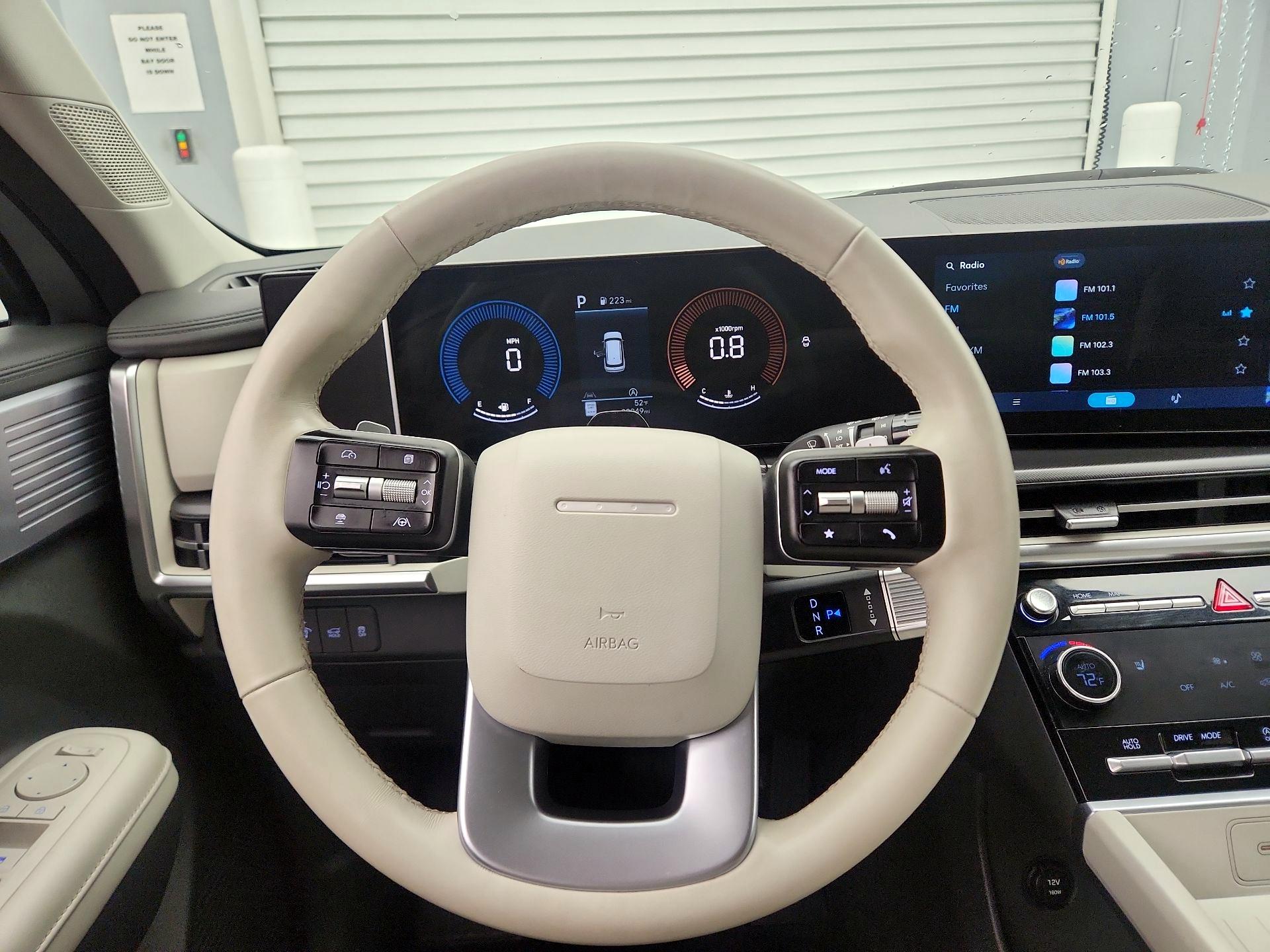 Thumbnail: 2025 Hyundai Santa Fe - 10