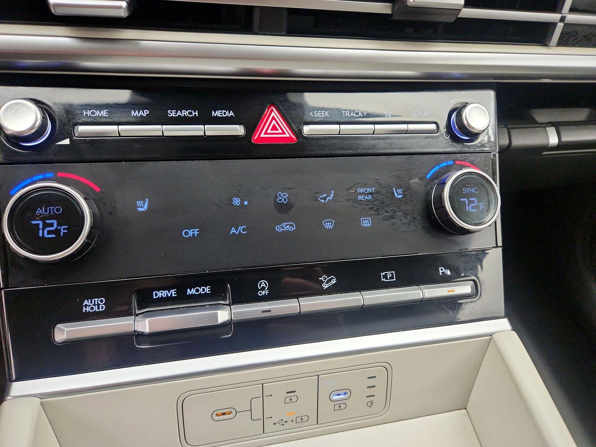 Thumbnail: 2025 Hyundai Santa Fe - 16