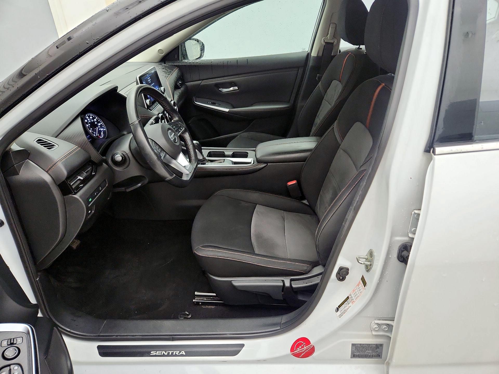 Thumbnail: 2021 Nissan Sentra - 11