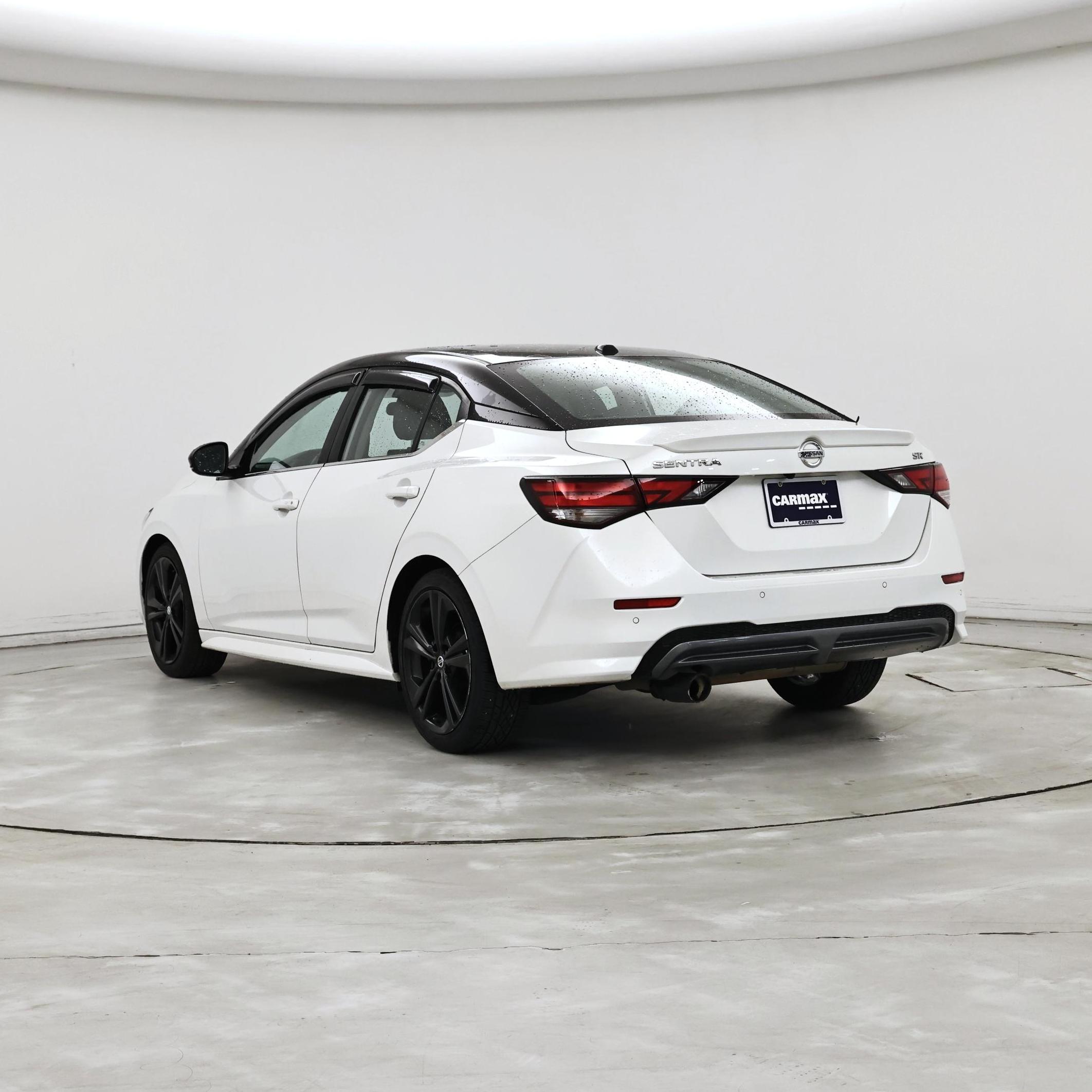 Thumbnail: 2021 Nissan Sentra - 2