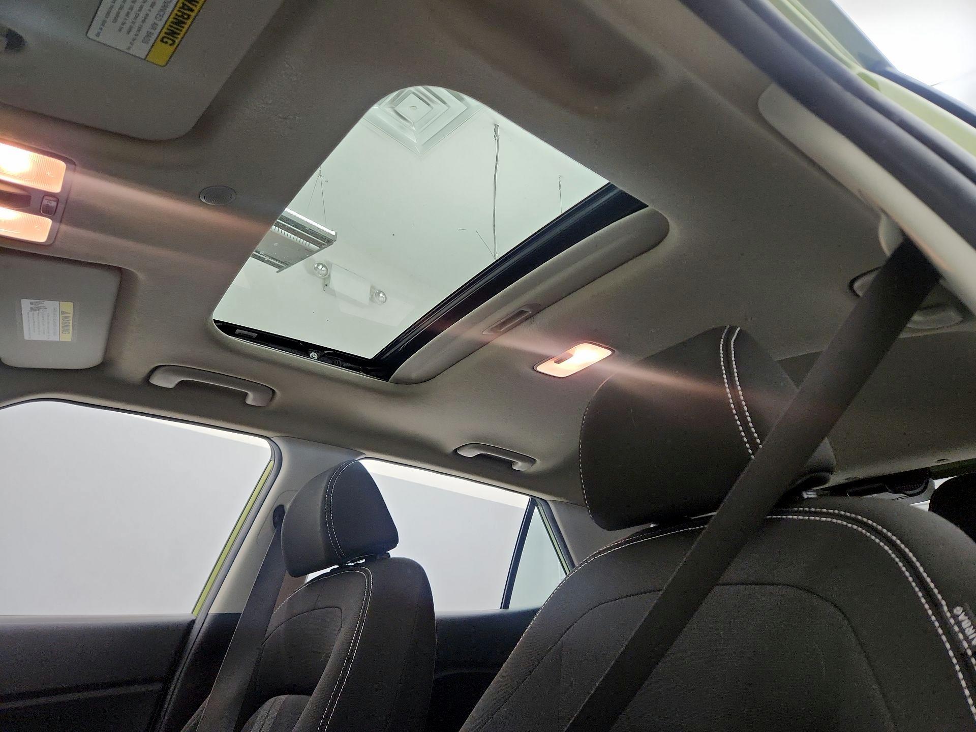 Thumbnail: 2023 Hyundai Venue - 19