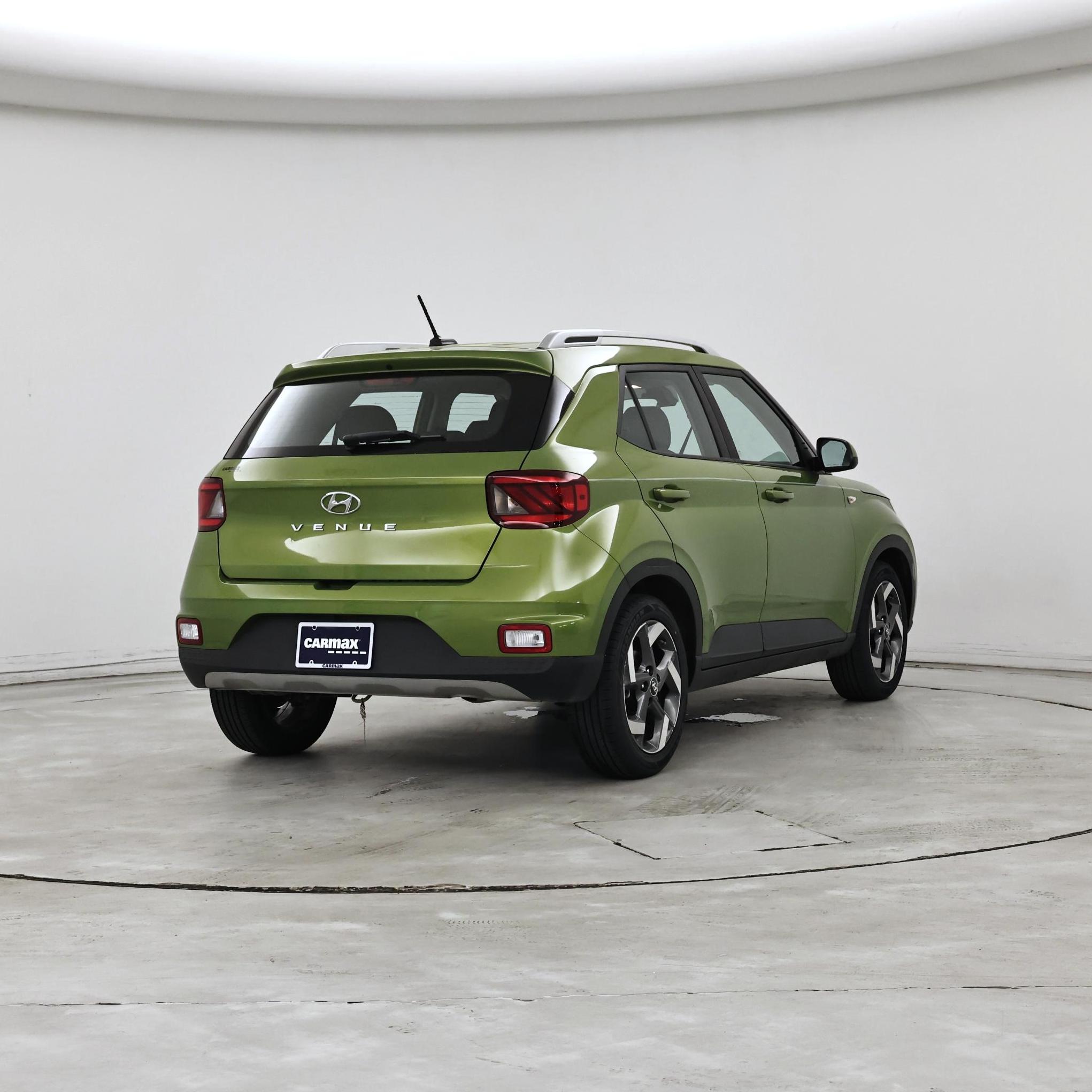 Thumbnail: 2023 Hyundai Venue - 8