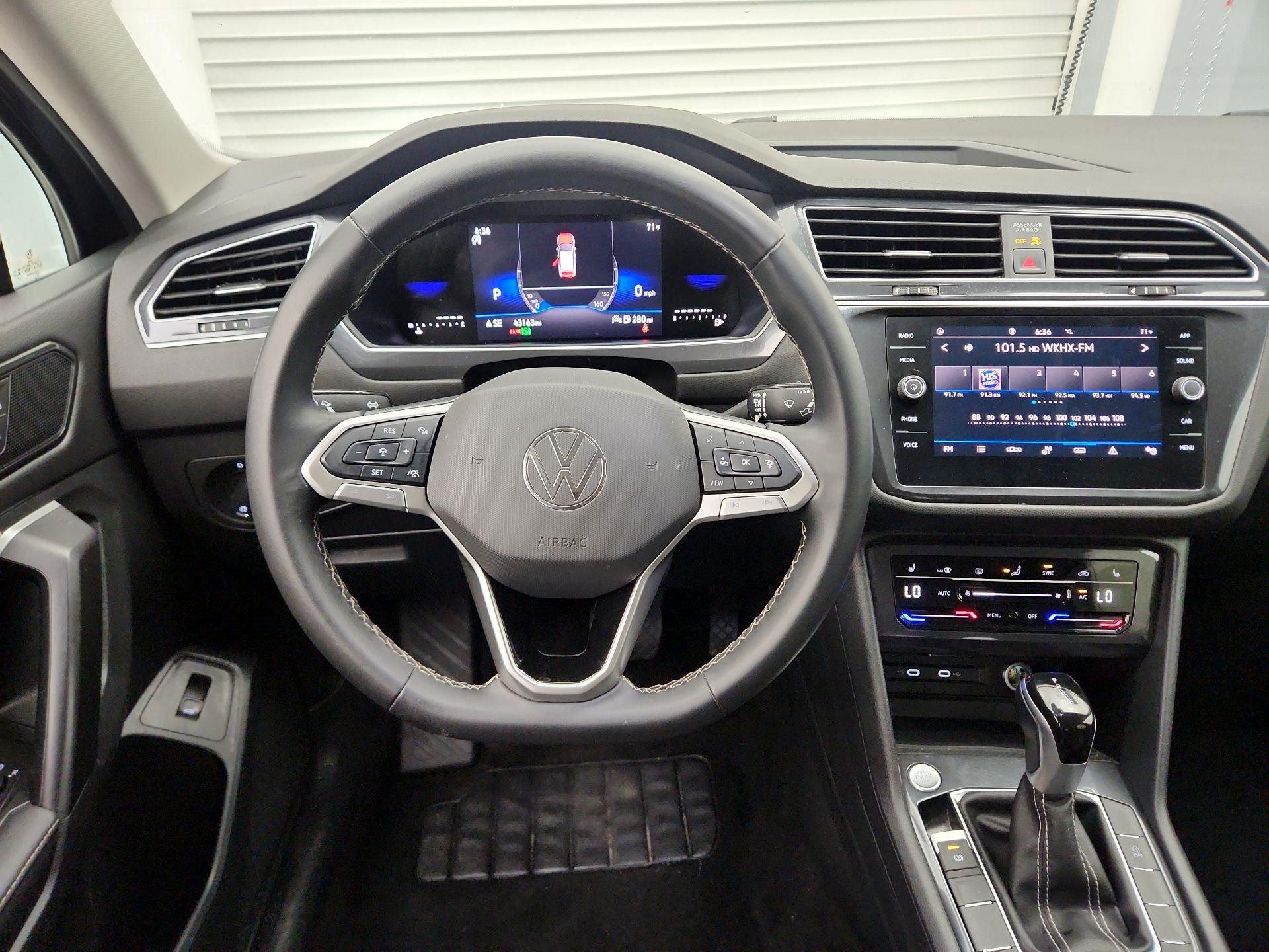 Thumbnail: 2024 Volkswagen Tiguan - 10