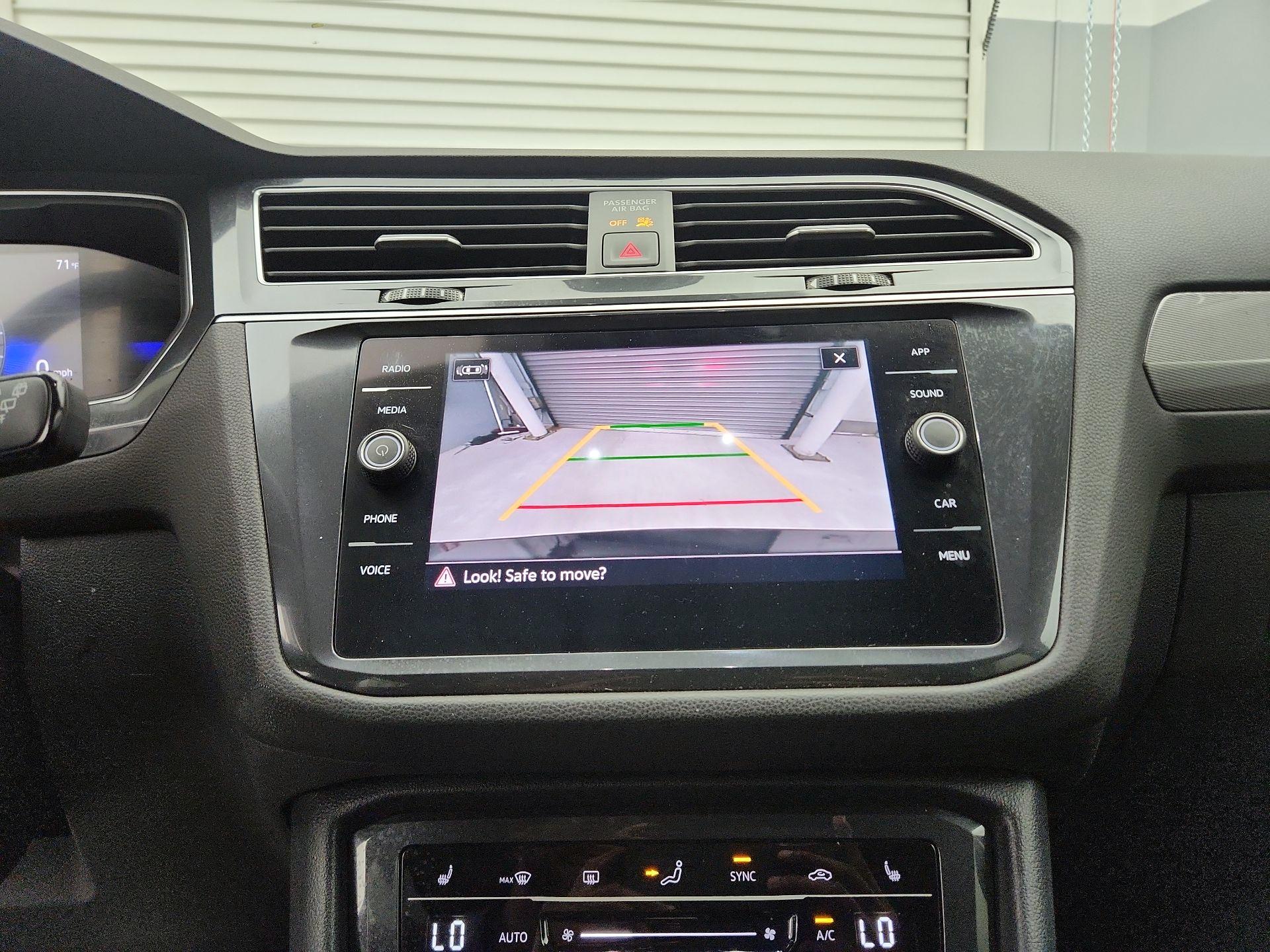 Thumbnail: 2024 Volkswagen Tiguan - 14
