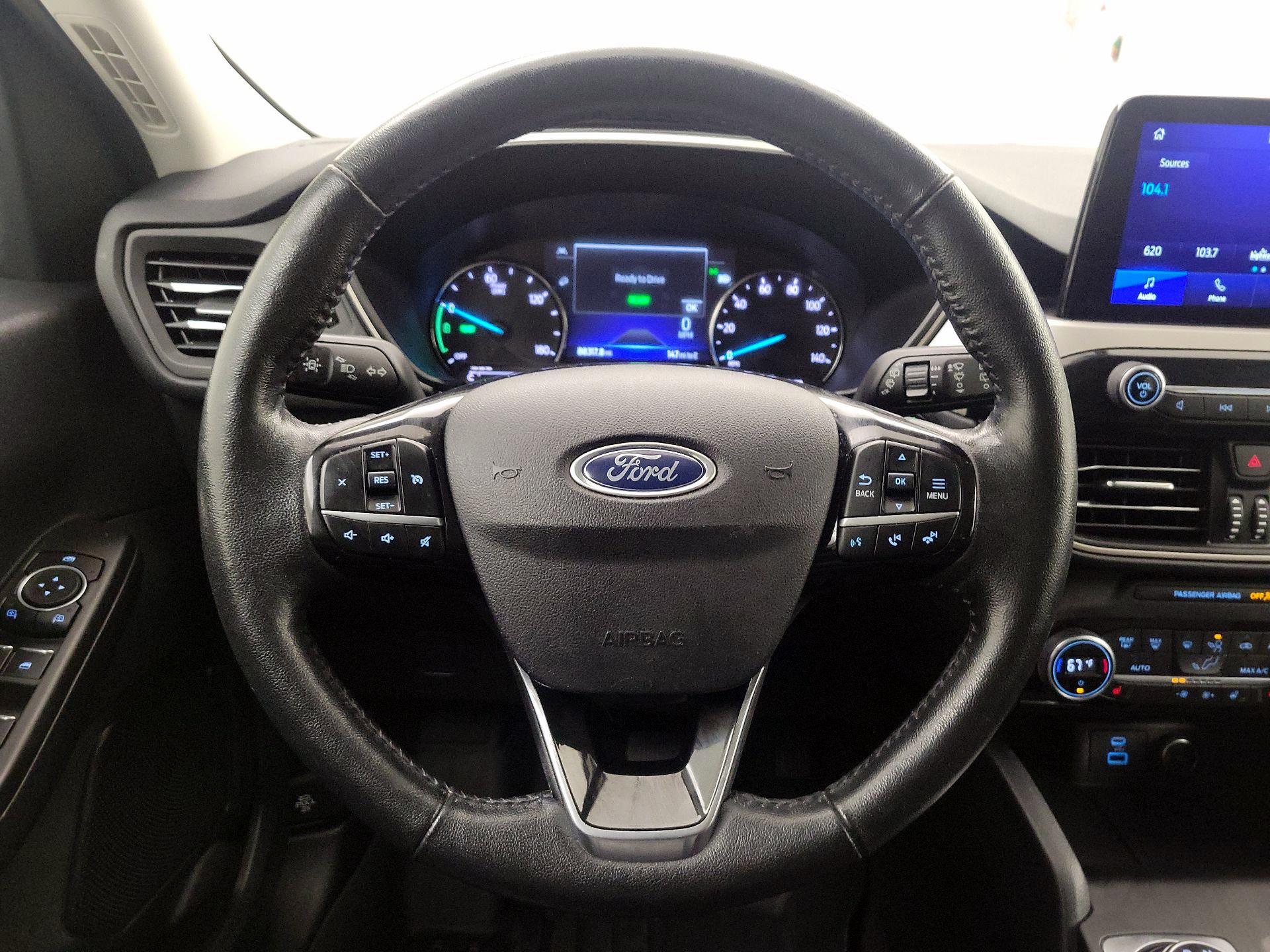 Thumbnail: 2021 Ford Escape - 10