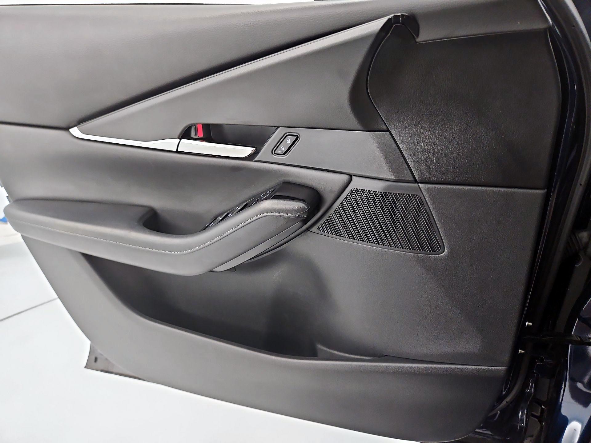 Thumbnail: 2023 Mazda CX-30 - 12