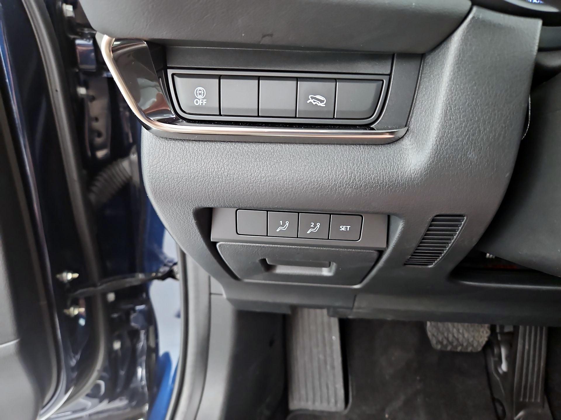 Thumbnail: 2023 Mazda CX-30 - 13