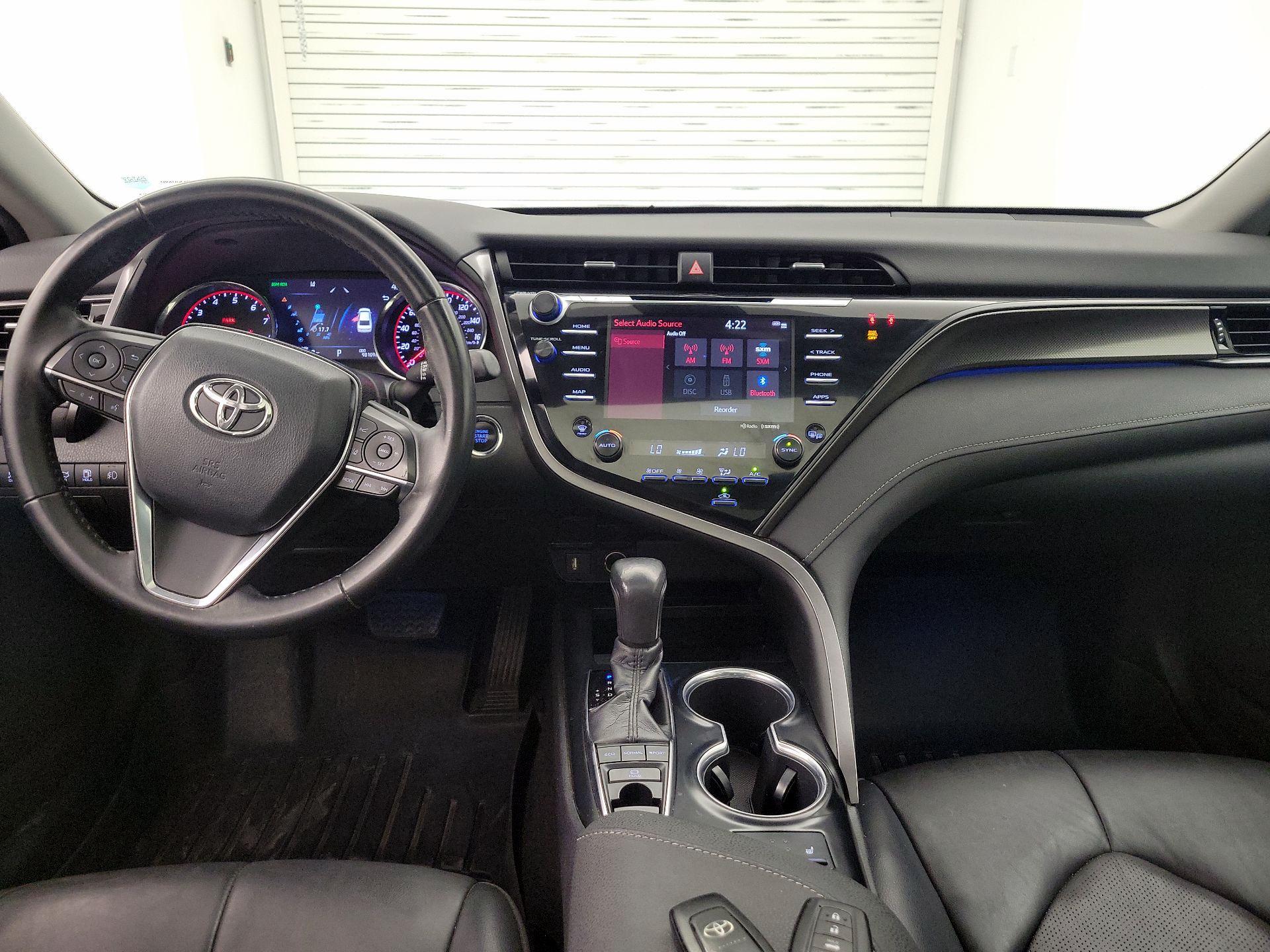 Thumbnail: 2020 Toyota Camry - 9