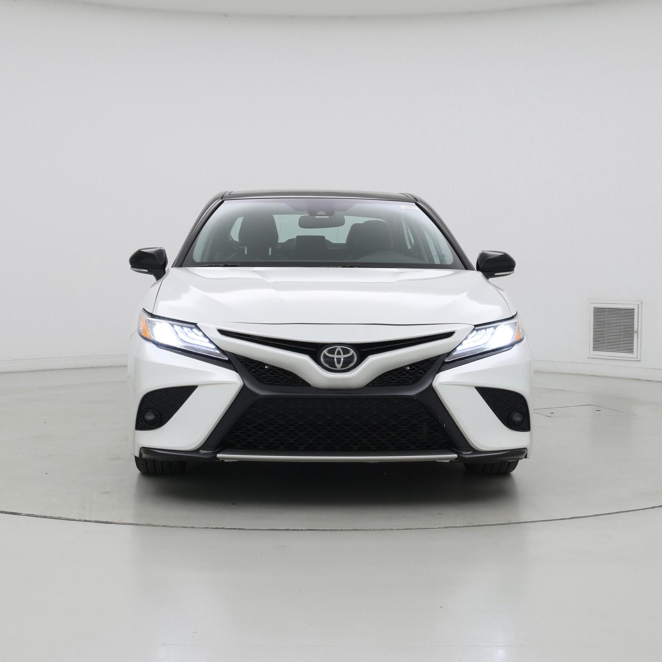 Thumbnail: 2020 Toyota Camry - 5