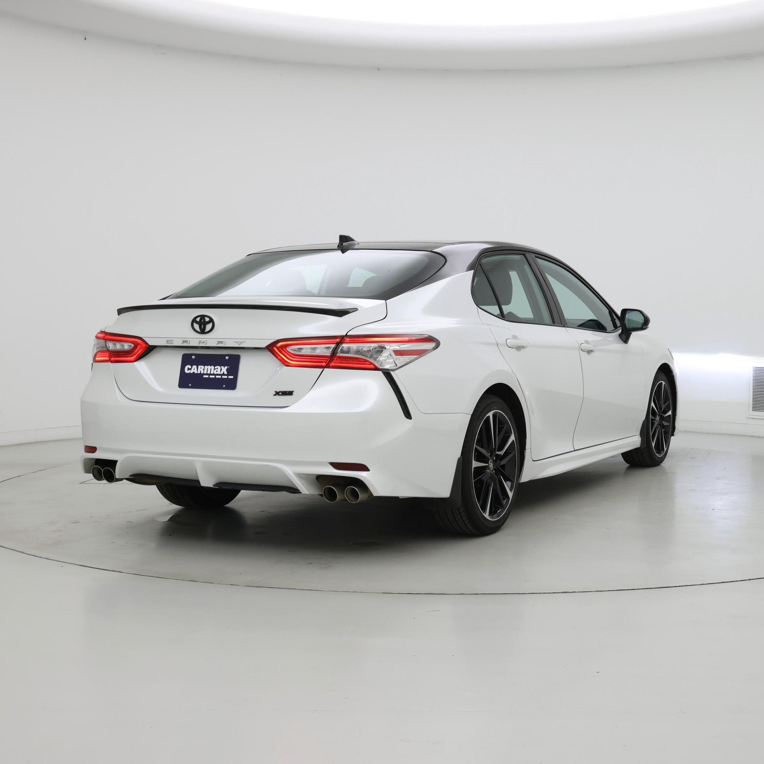 Thumbnail: 2020 Toyota Camry - 8