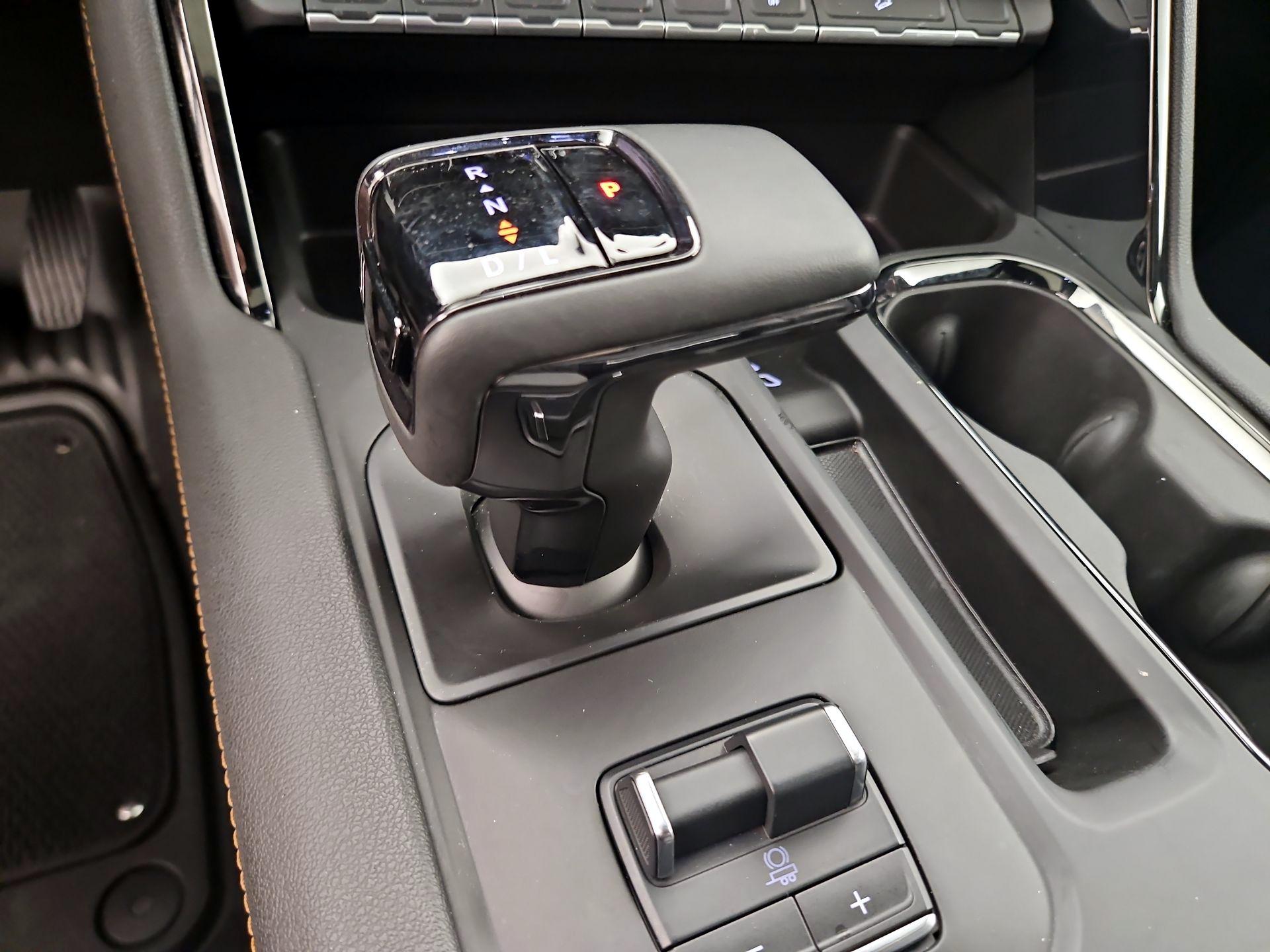 Thumbnail: 2025 GMC Sierra 1500 - 18