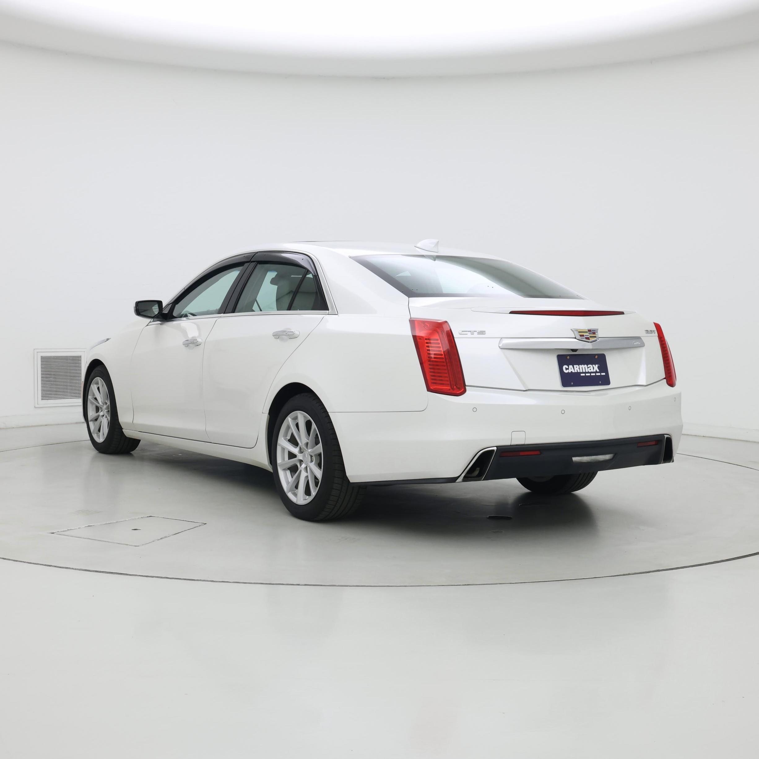Thumbnail: 2019 Cadillac CTS - 2