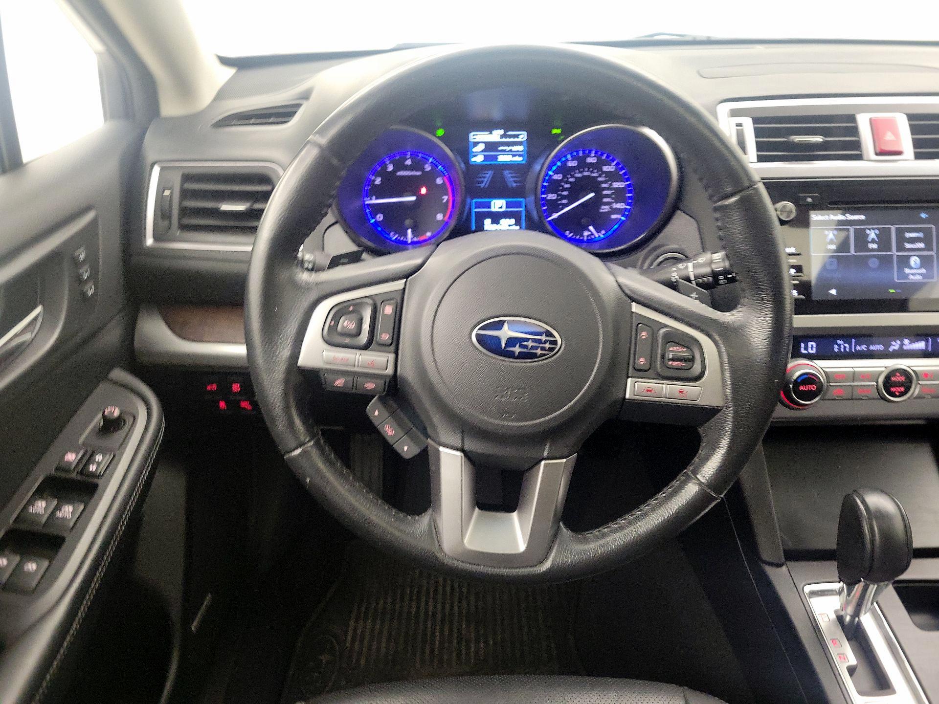 Thumbnail: 2017 Subaru Outback - 10