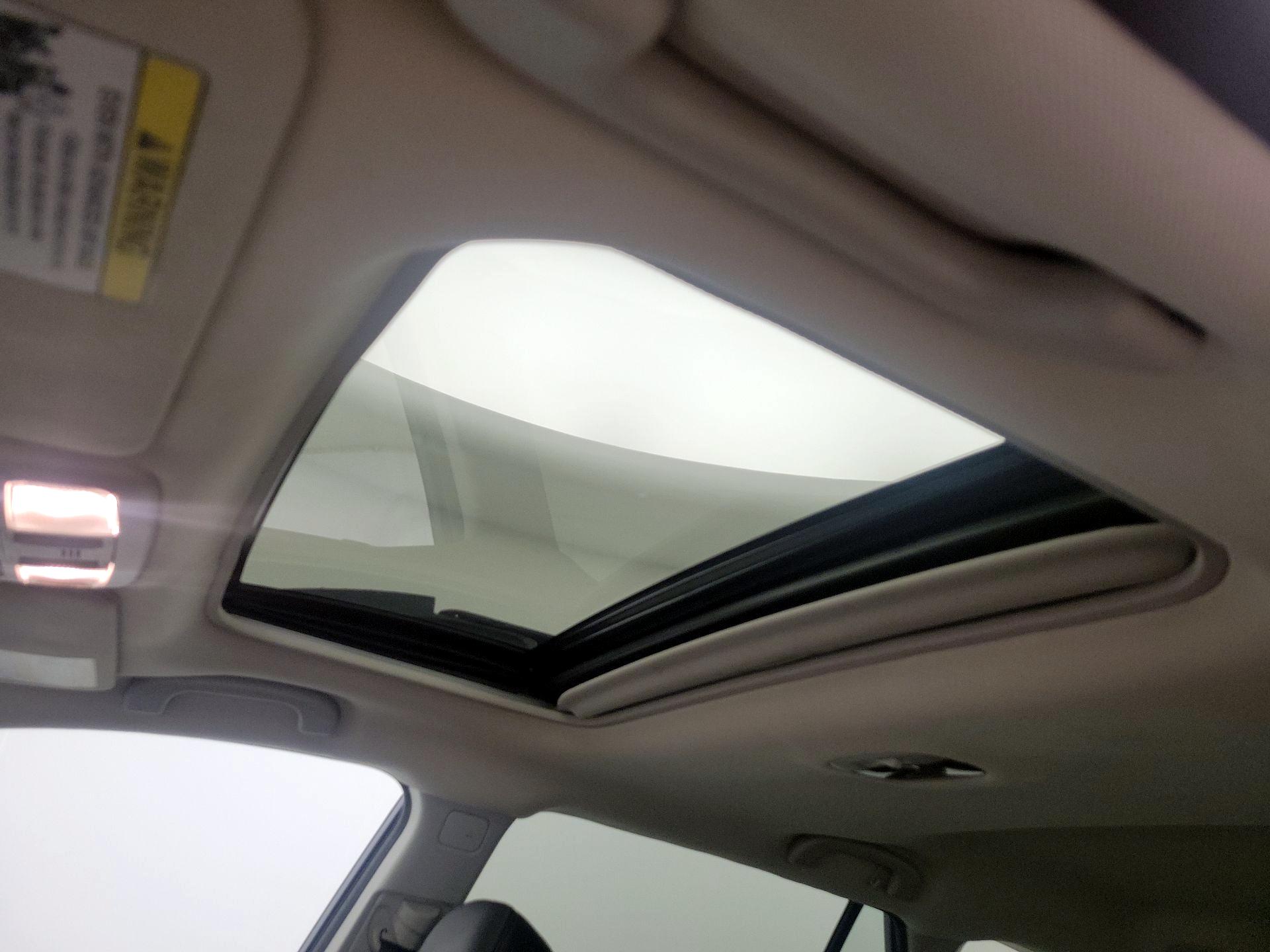 Thumbnail: 2017 Subaru Outback - 19