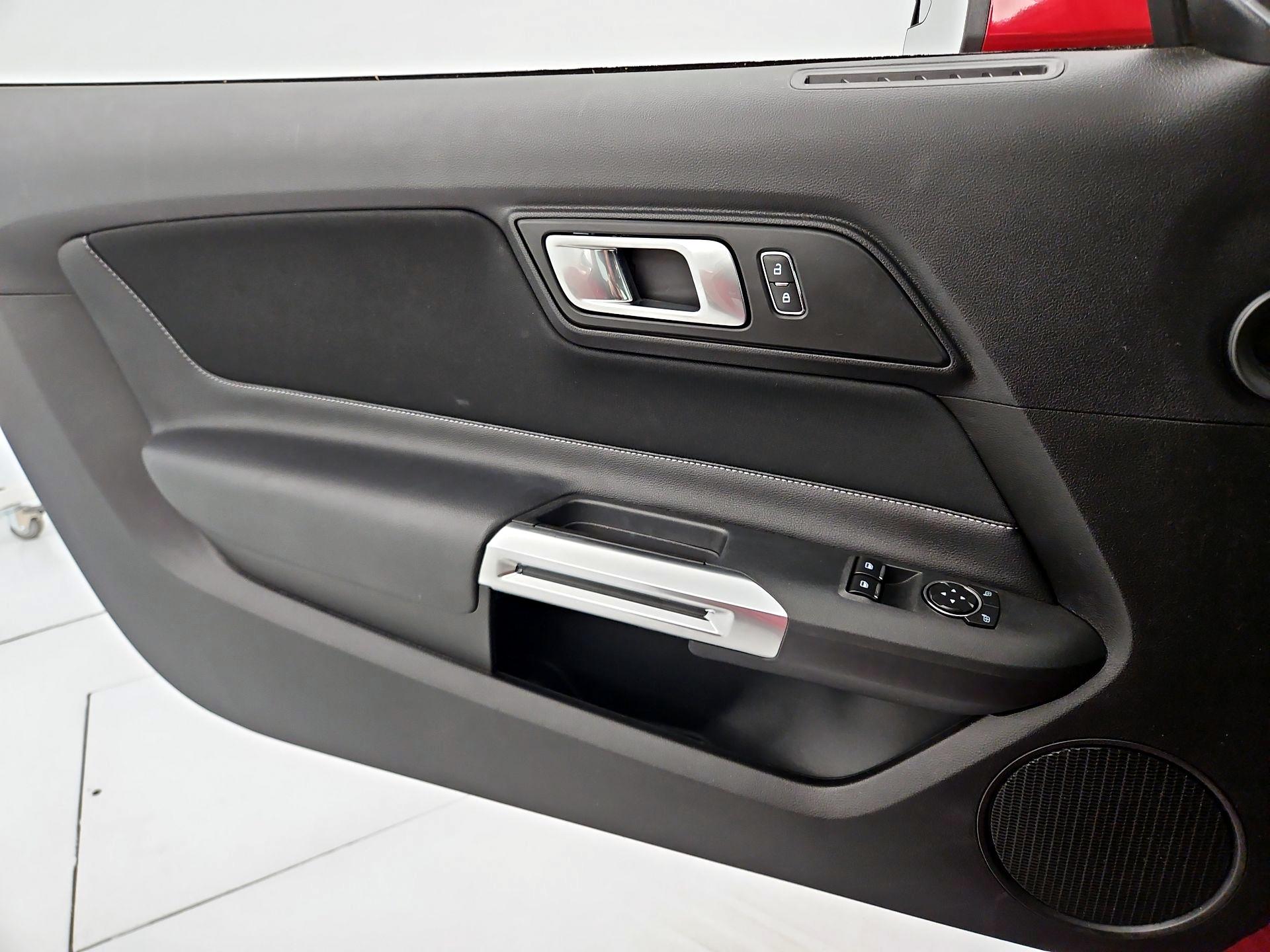 Thumbnail: 2020 Ford Mustang - 12