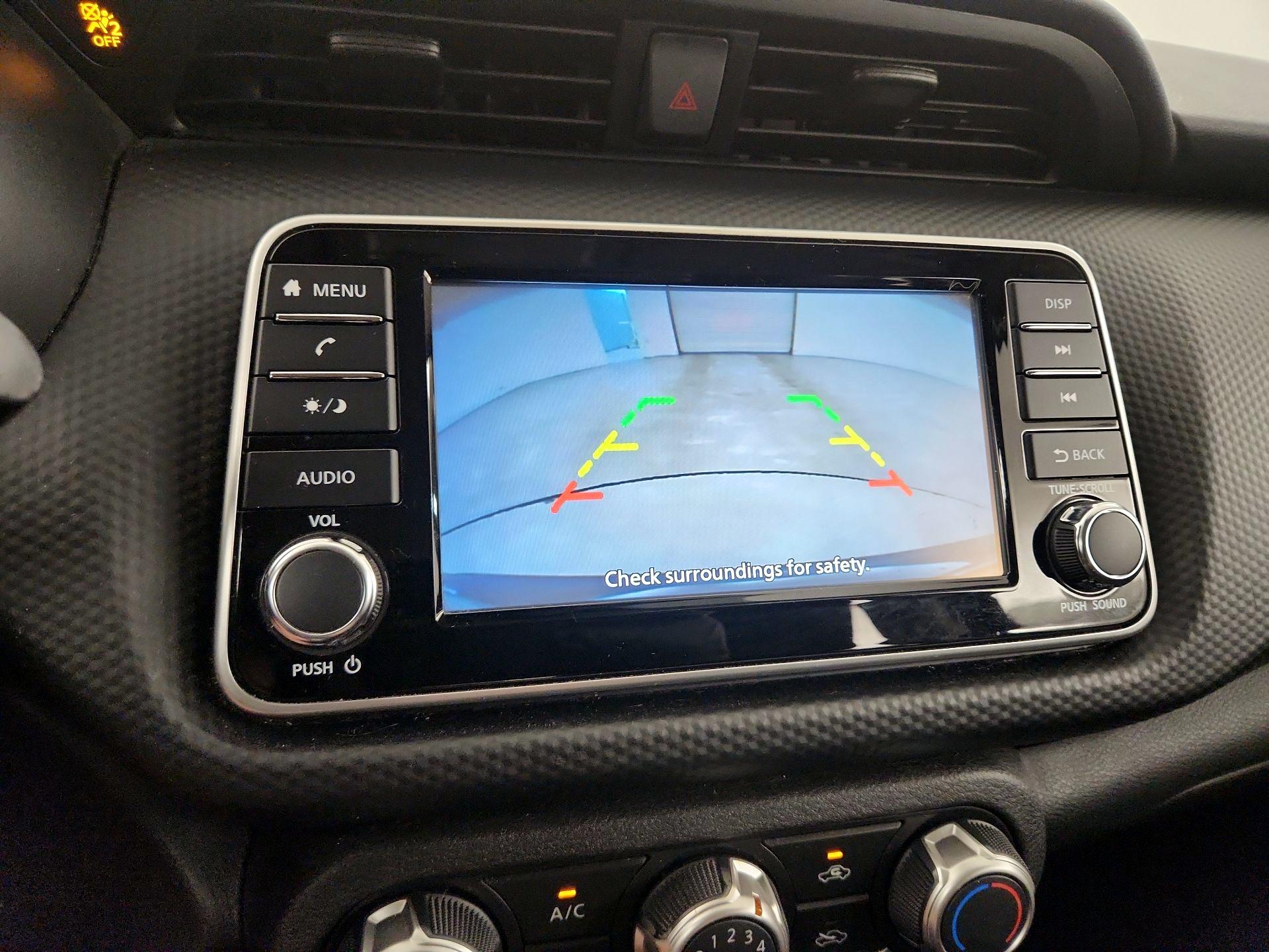 Thumbnail: 2021 Nissan Kicks - 14