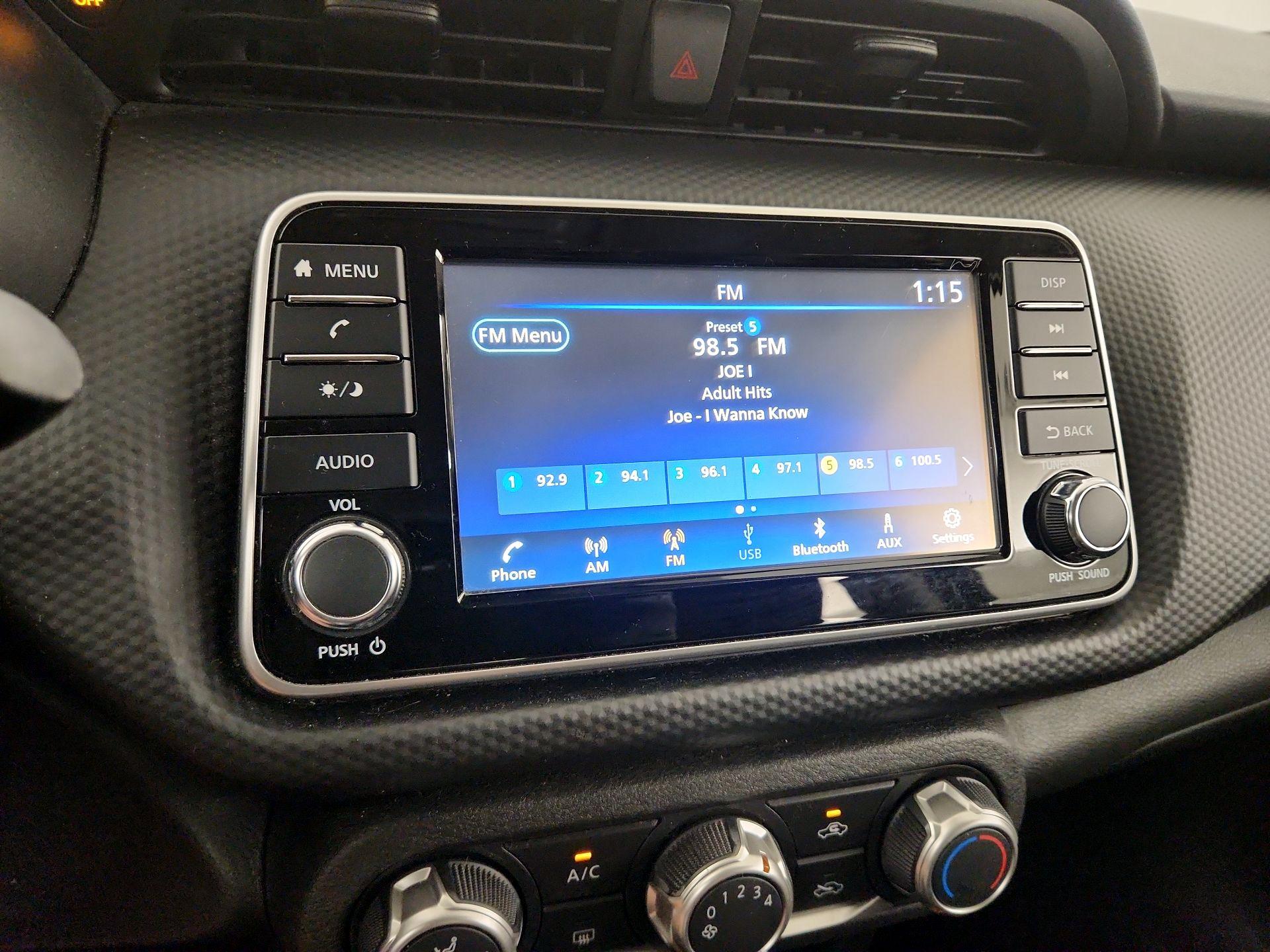 Thumbnail: 2021 Nissan Kicks - 15