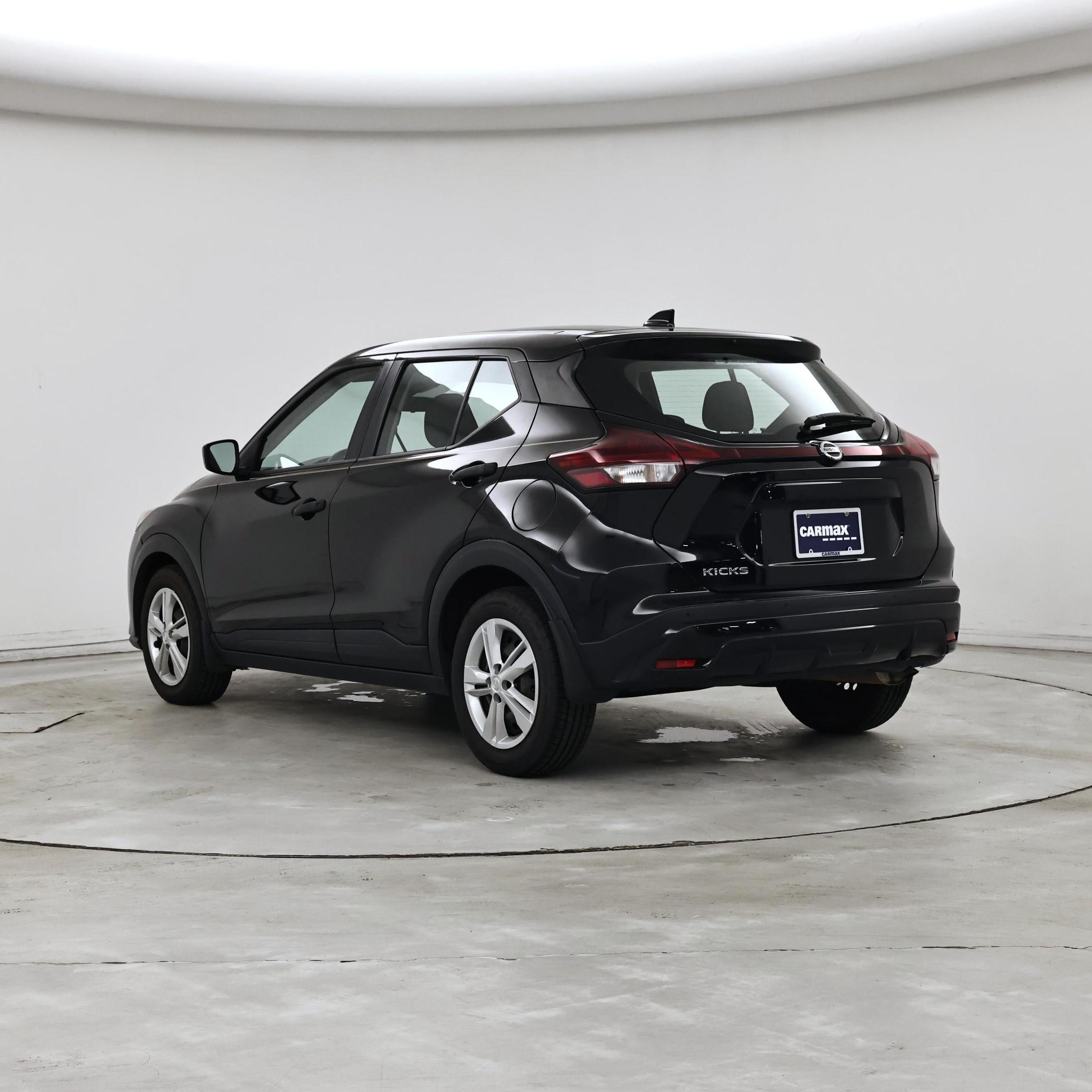 Thumbnail: 2021 Nissan Kicks - 2