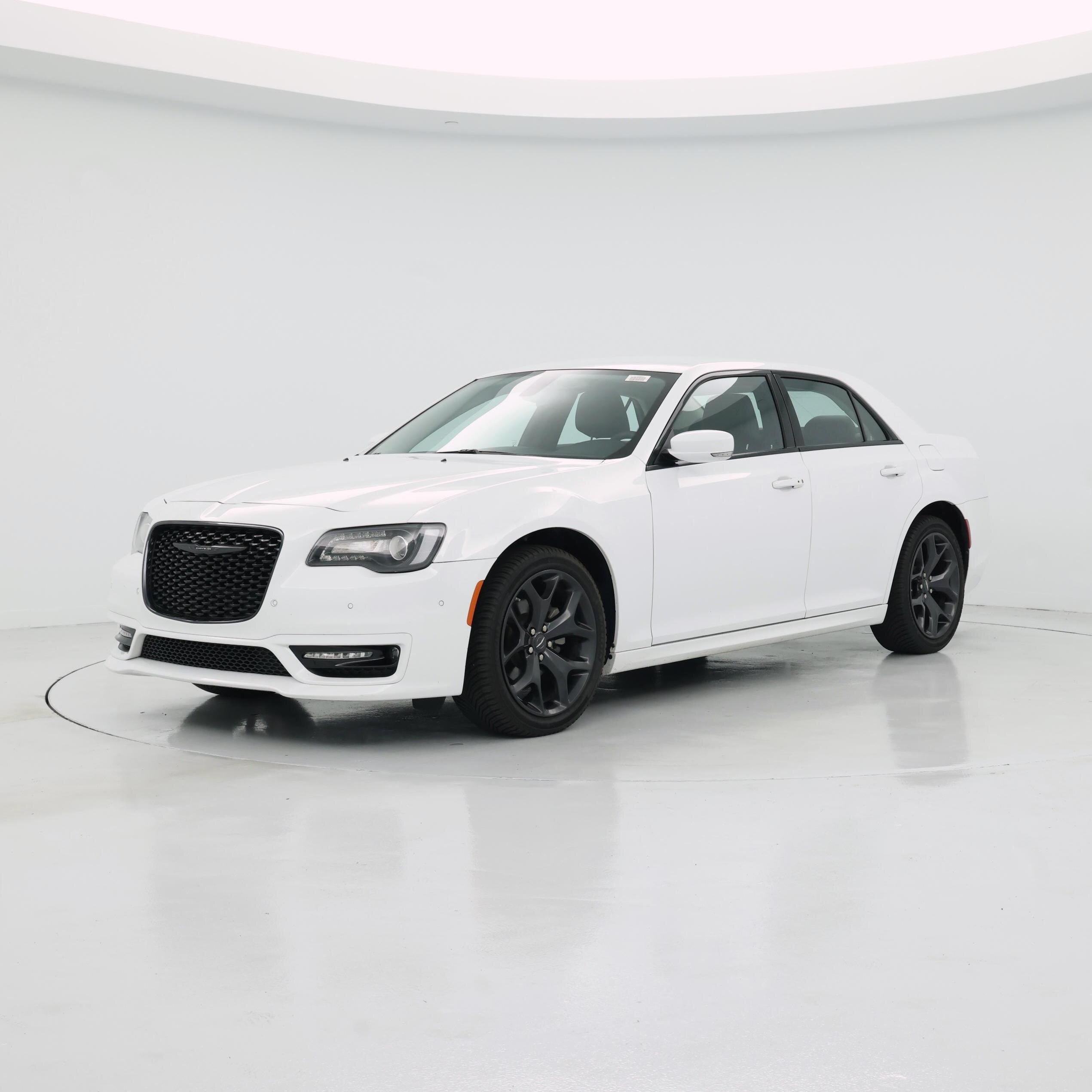 Thumbnail: 2023 Chrysler 300 - 4