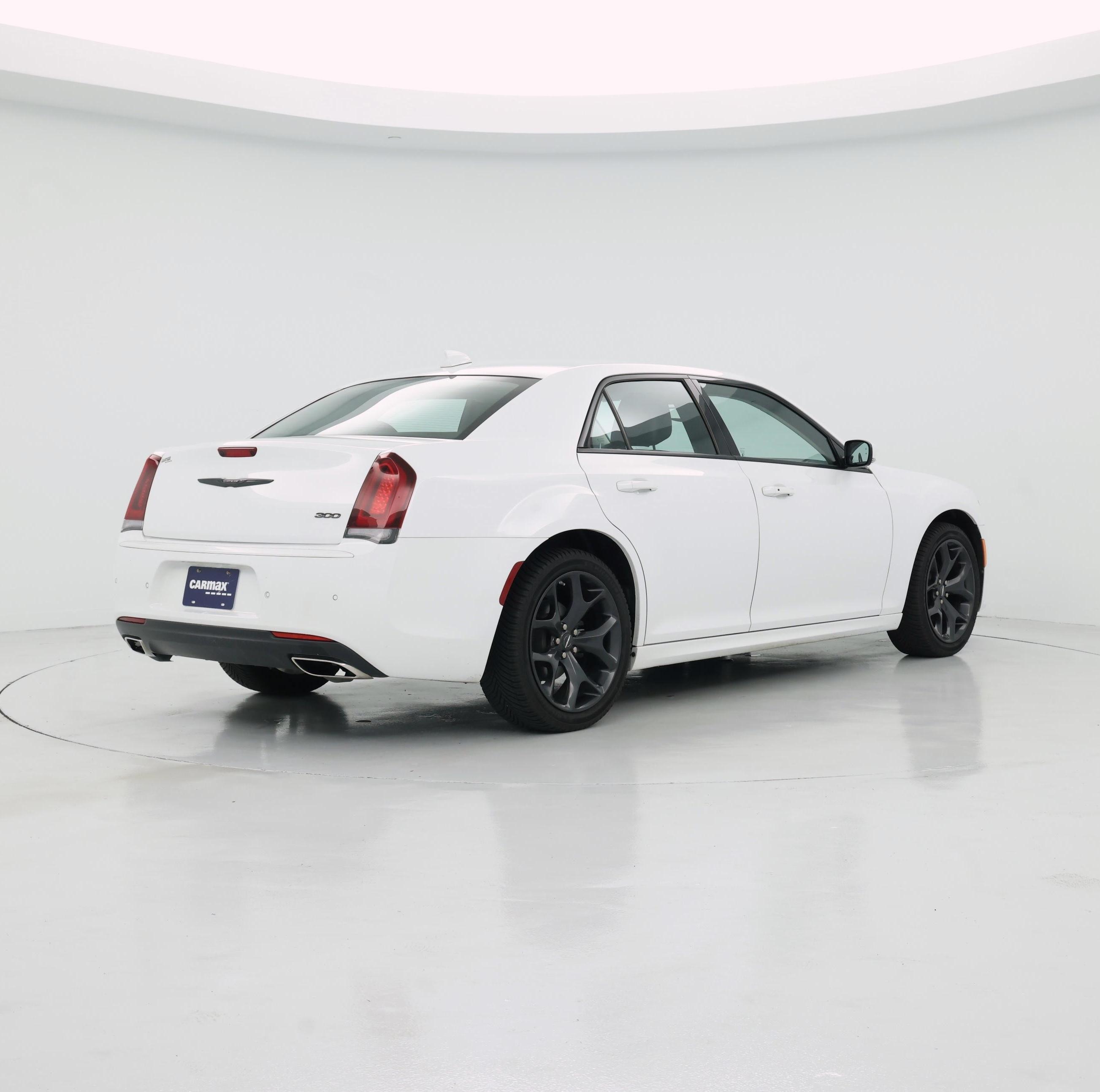 Thumbnail: 2023 Chrysler 300 - 8