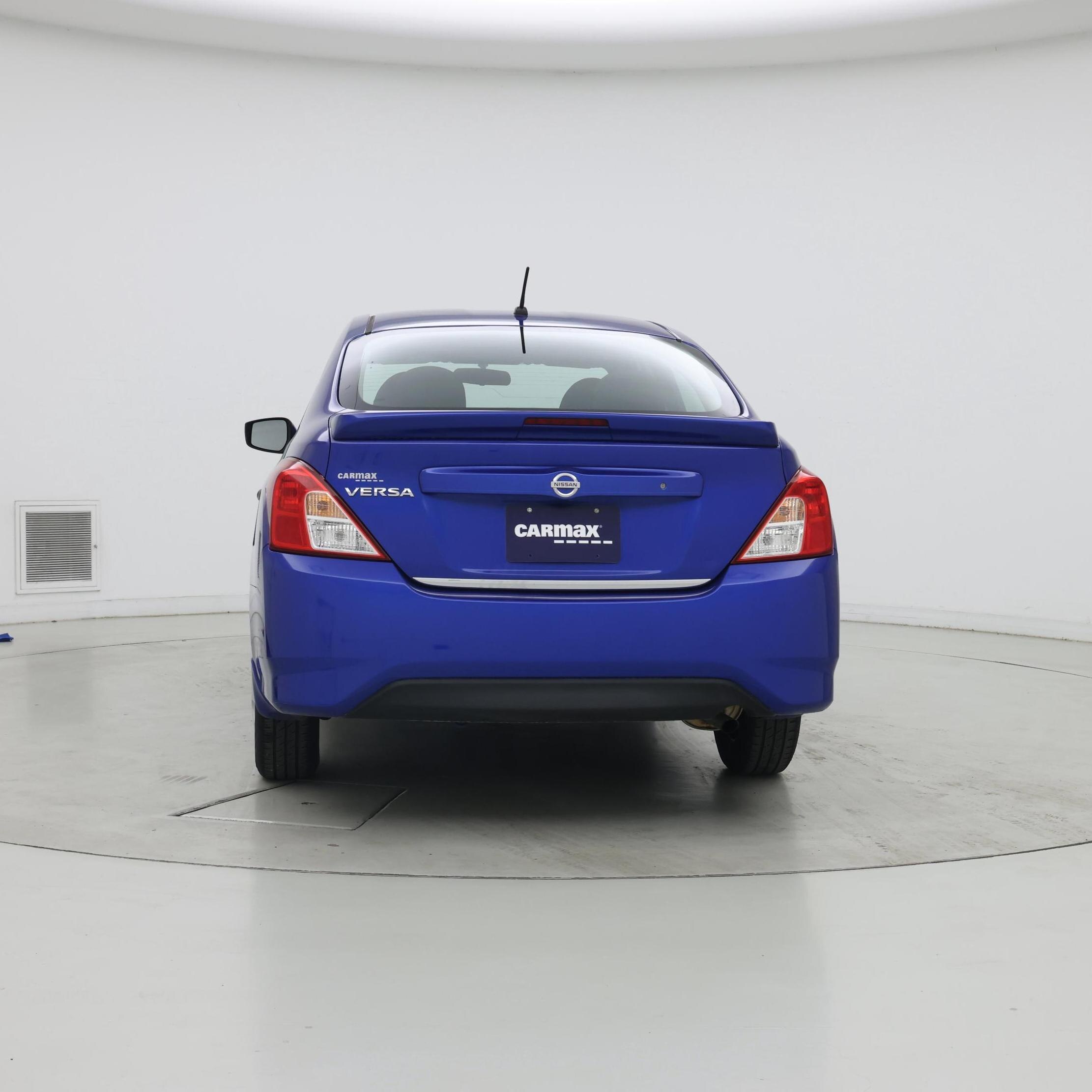 Thumbnail: 2017 Nissan Versa - 6