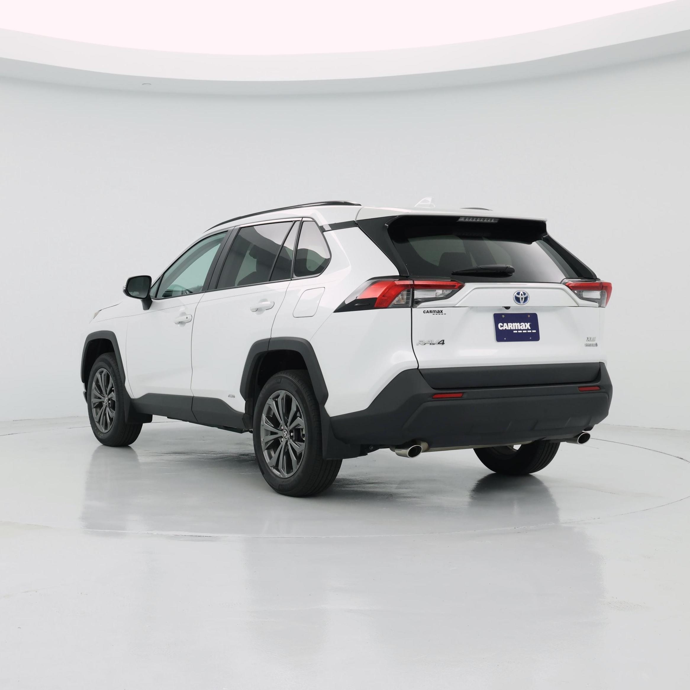 Thumbnail: 2024 Toyota RAV4 - 2