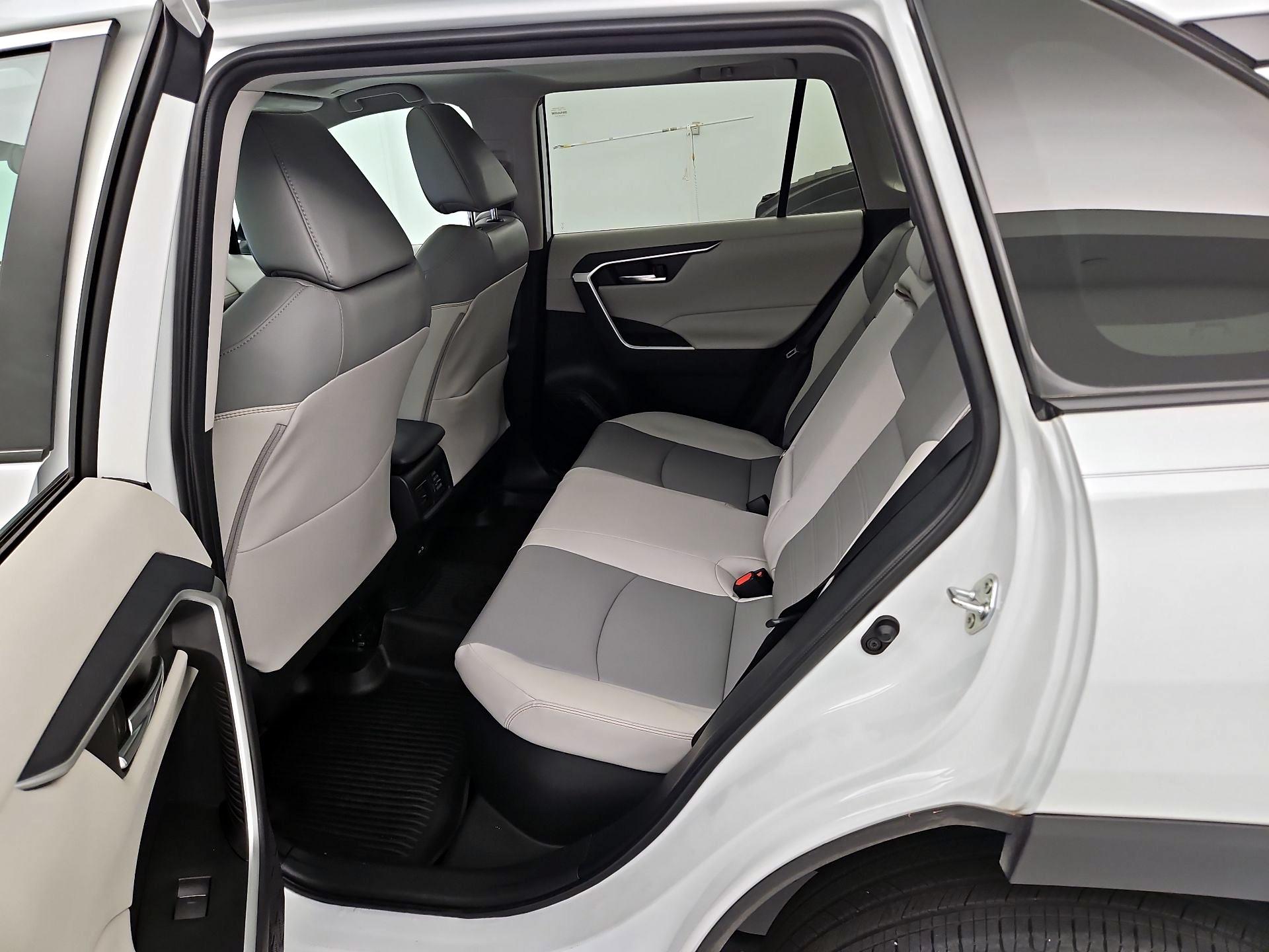 Thumbnail: 2024 Toyota RAV4 - 20