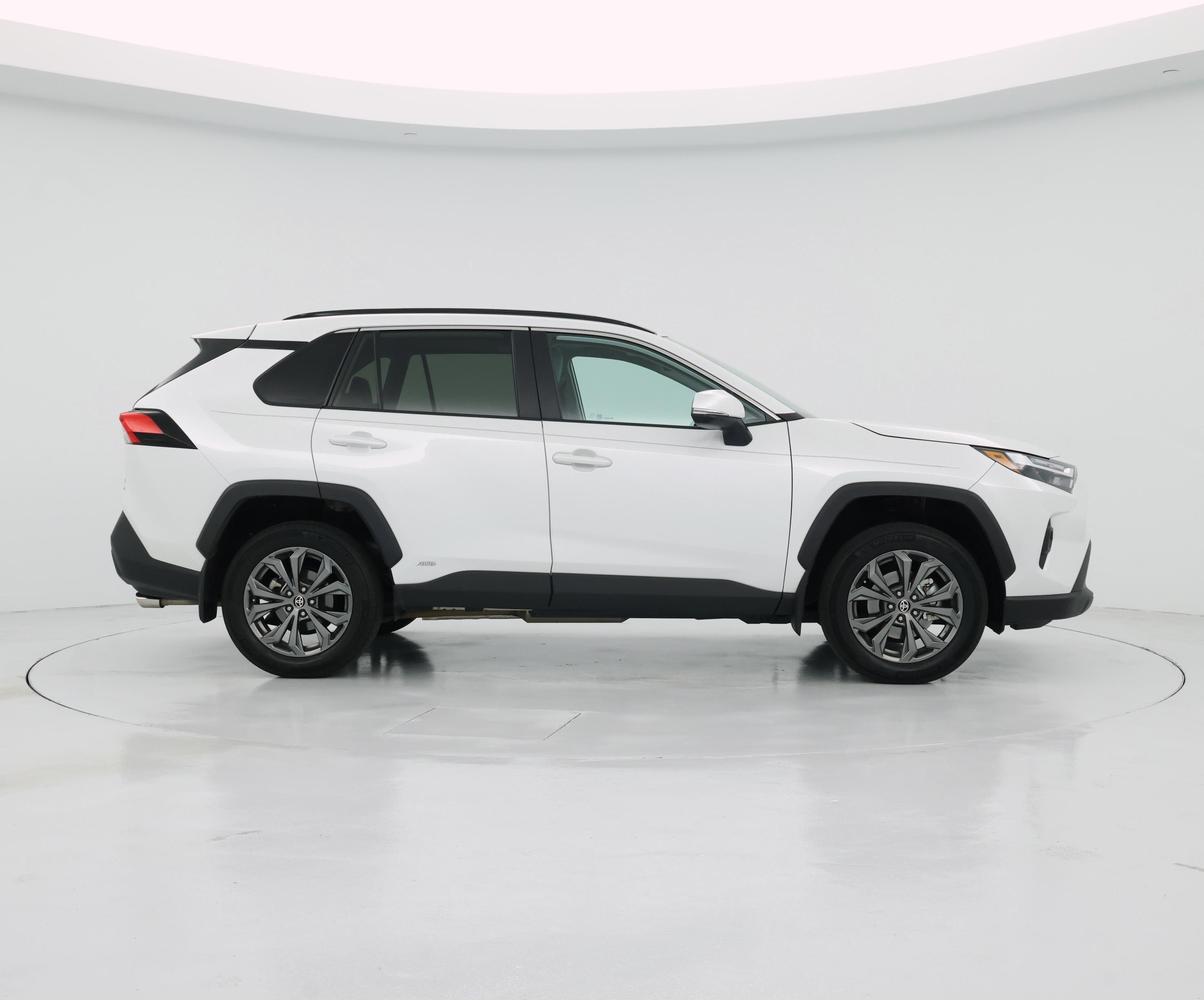 Thumbnail: 2024 Toyota RAV4 - 7