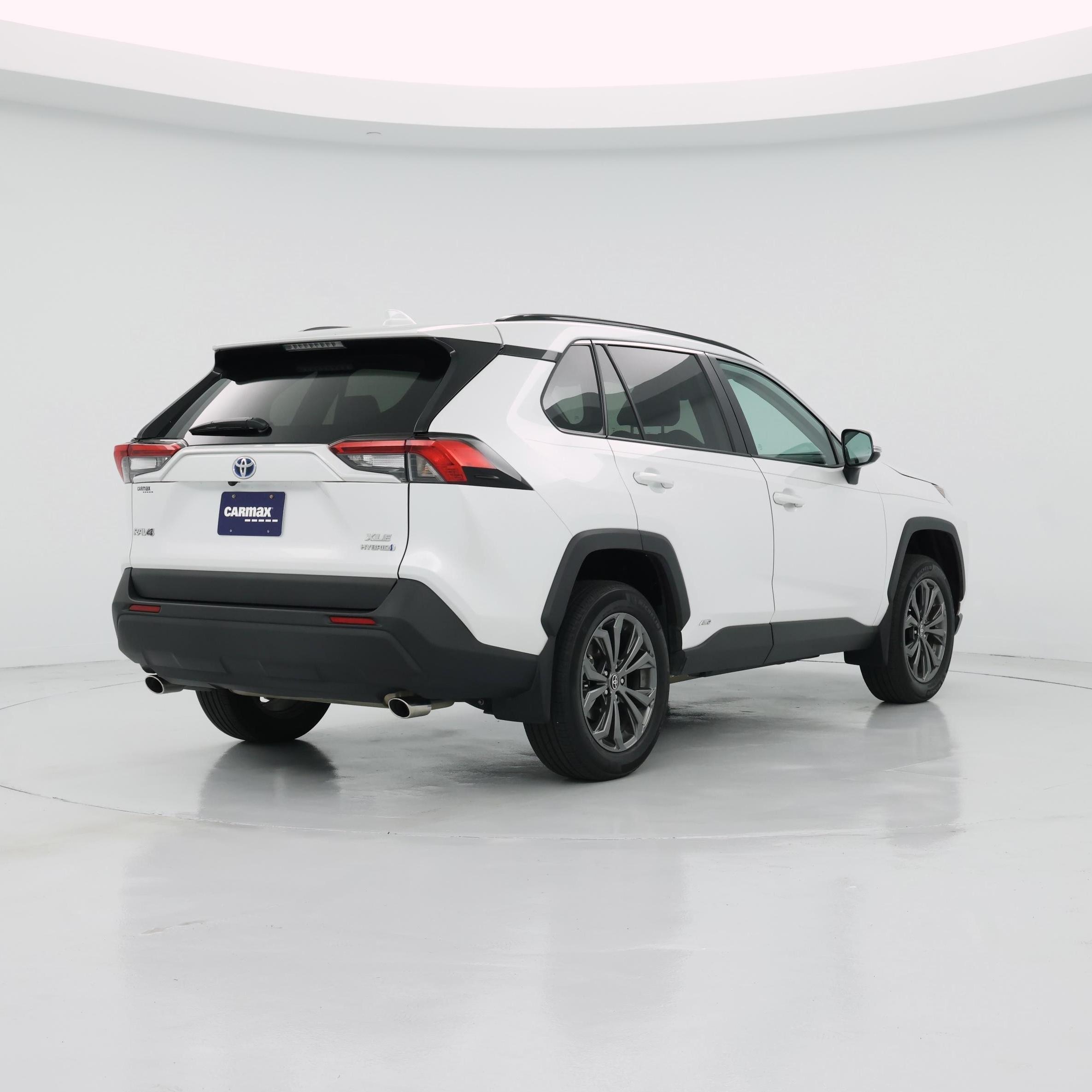 Thumbnail: 2024 Toyota RAV4 - 8