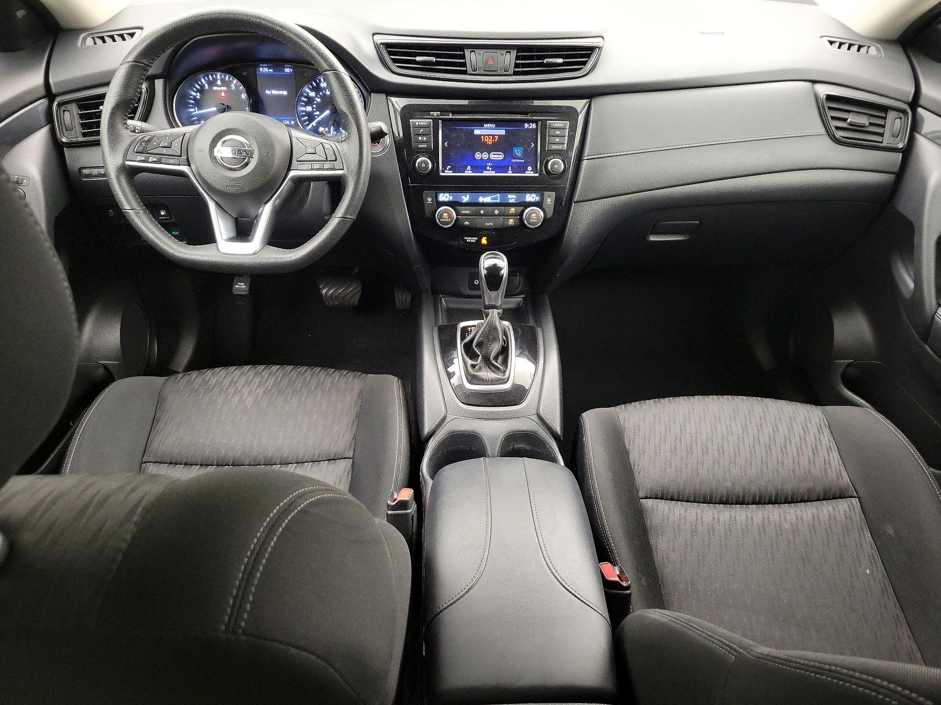 Thumbnail: 2020 Nissan Rogue - 9