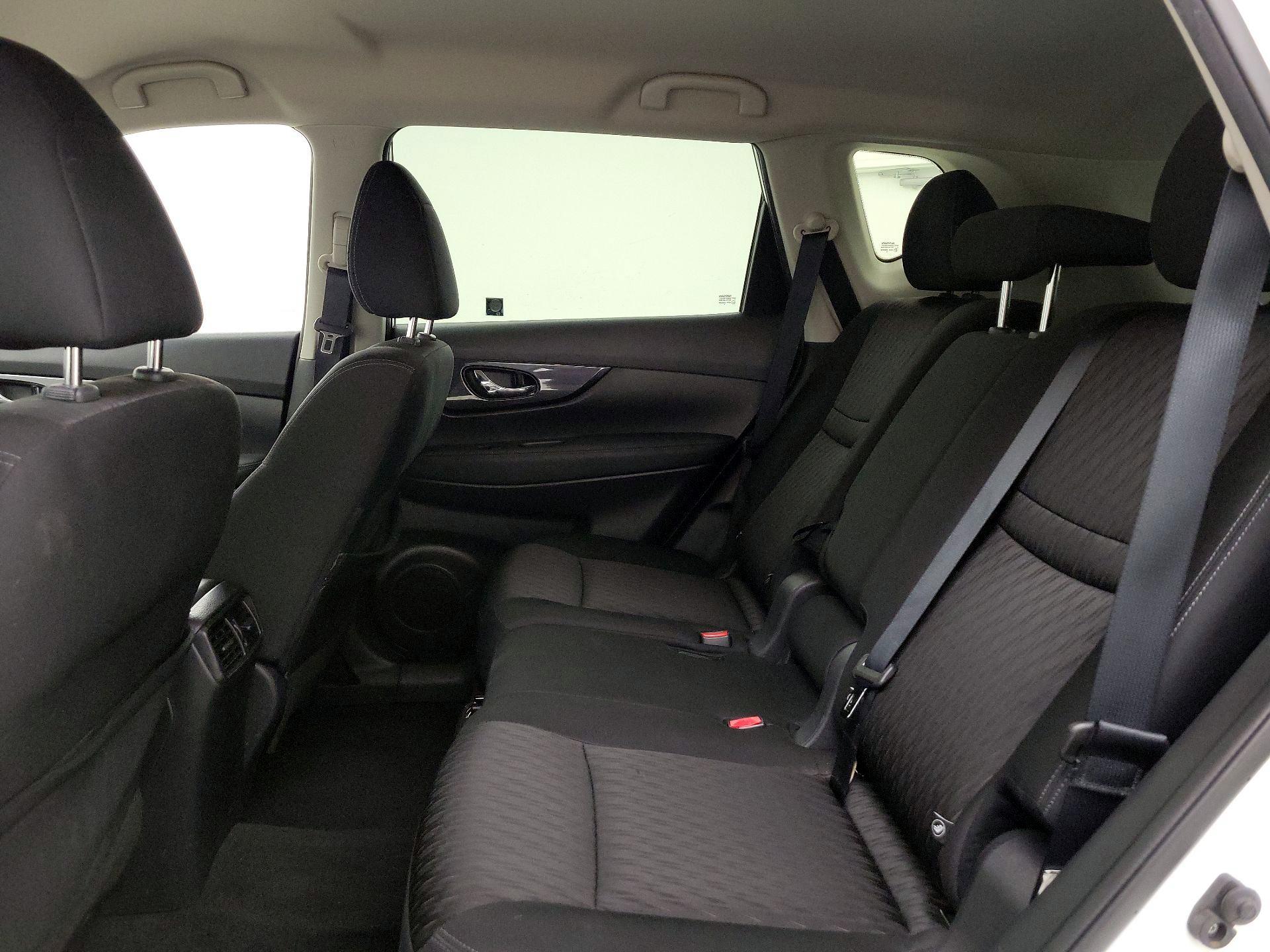 Thumbnail: 2020 Nissan Rogue - 19