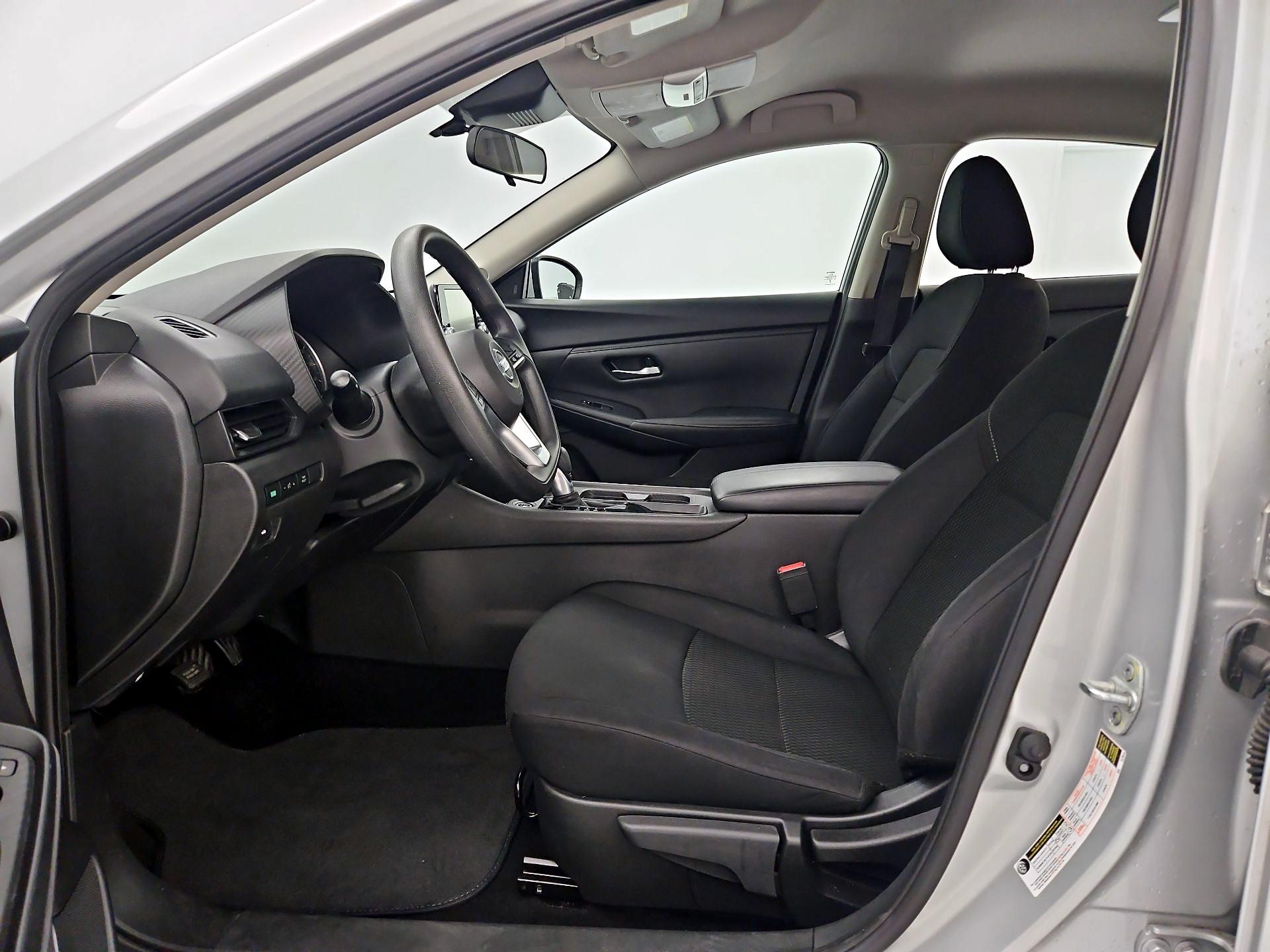 Thumbnail: 2023 Nissan Sentra - 11