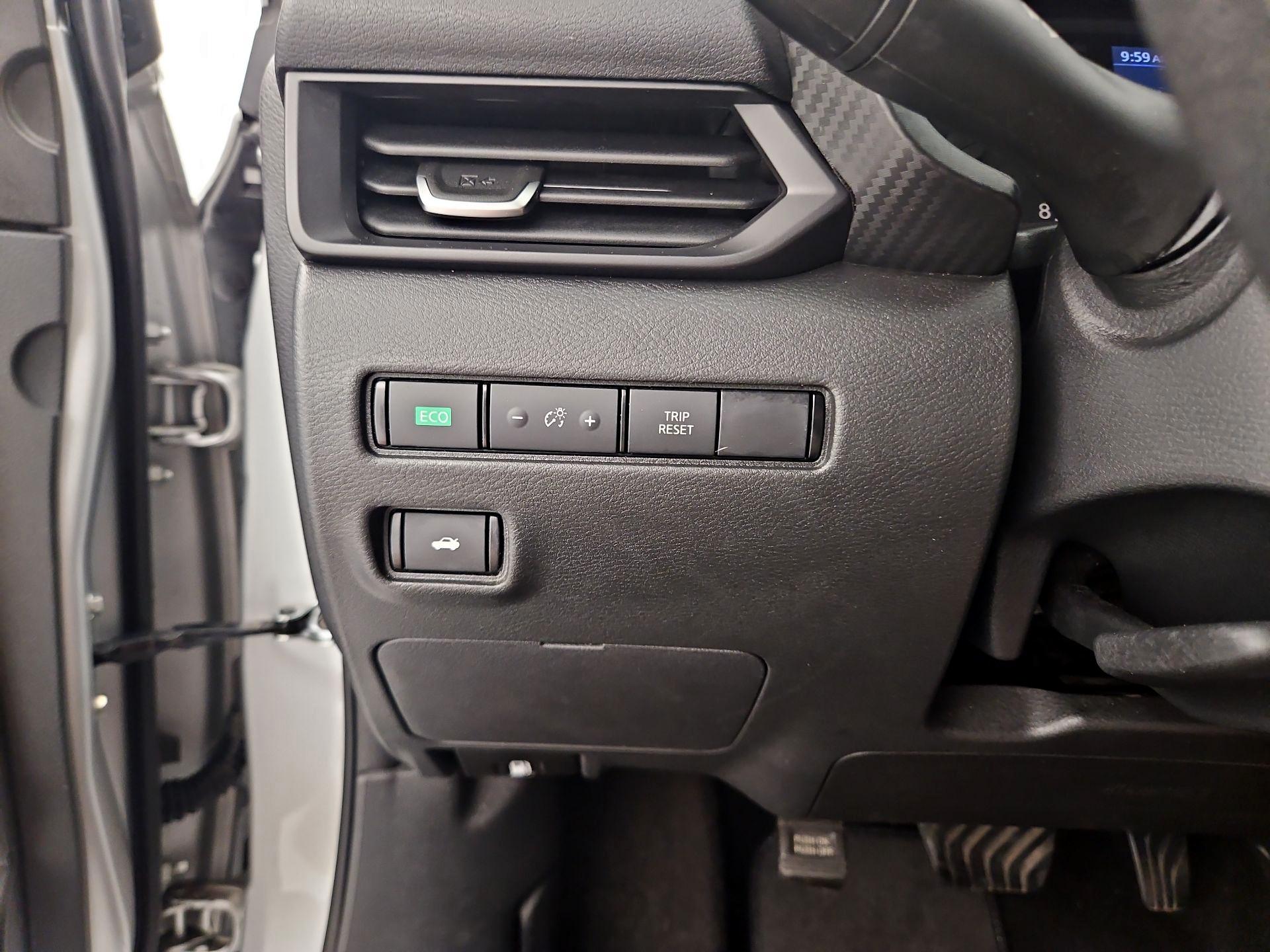 Thumbnail: 2023 Nissan Sentra - 13