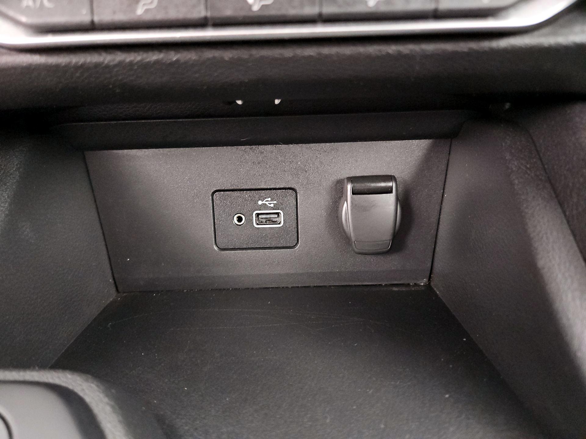 Thumbnail: 2023 Nissan Sentra - 18