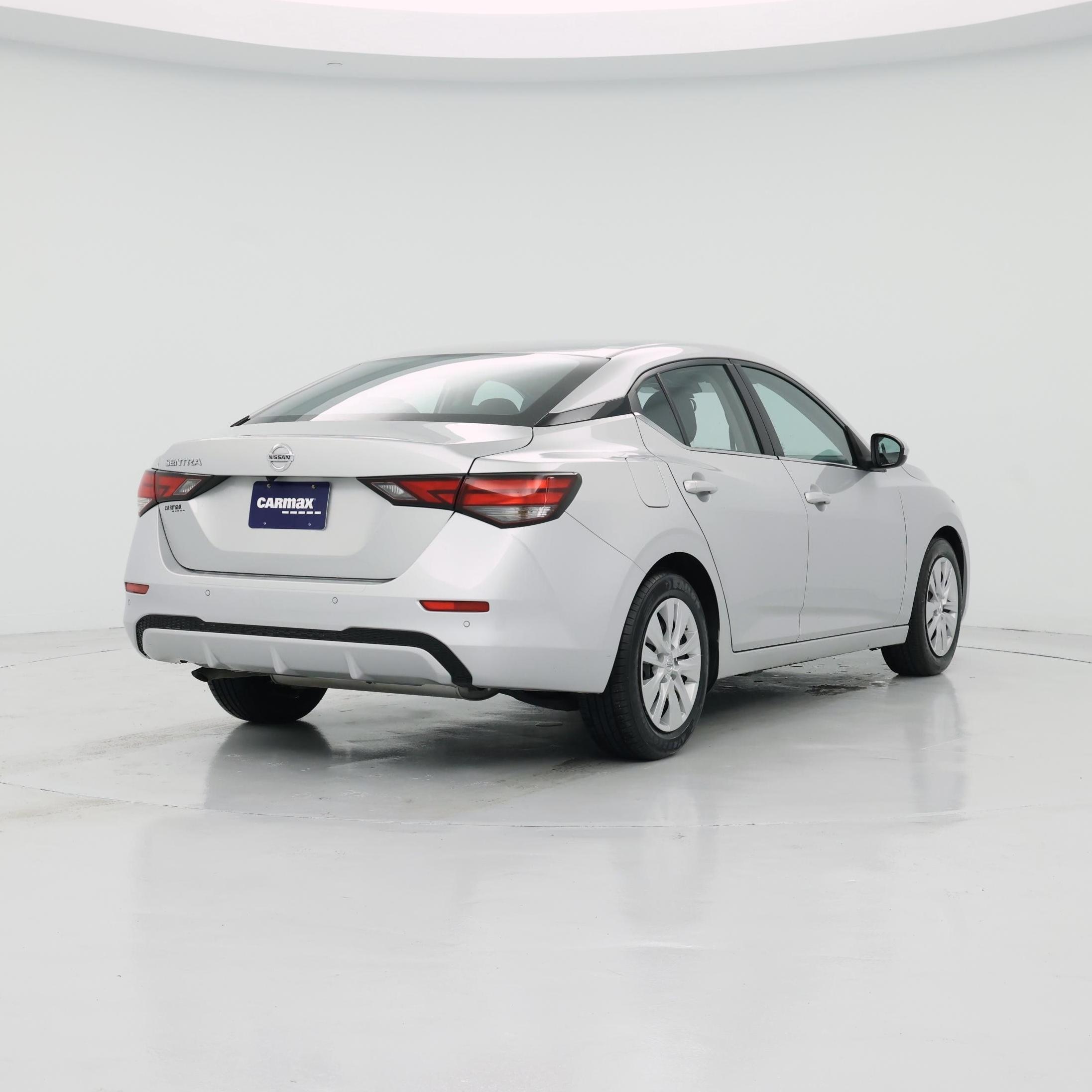 Thumbnail: 2023 Nissan Sentra - 8