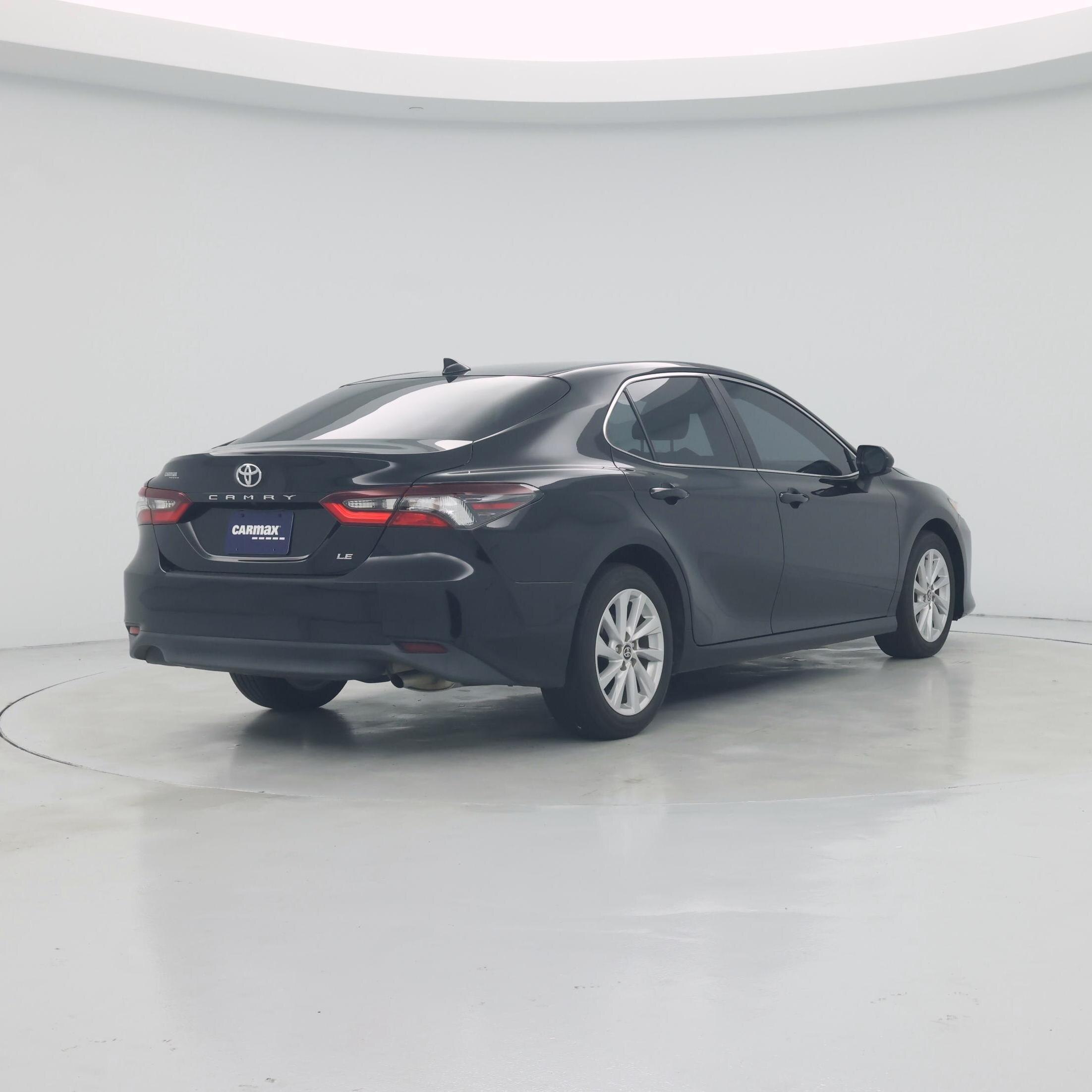 Thumbnail: 2022 Toyota Camry - 8