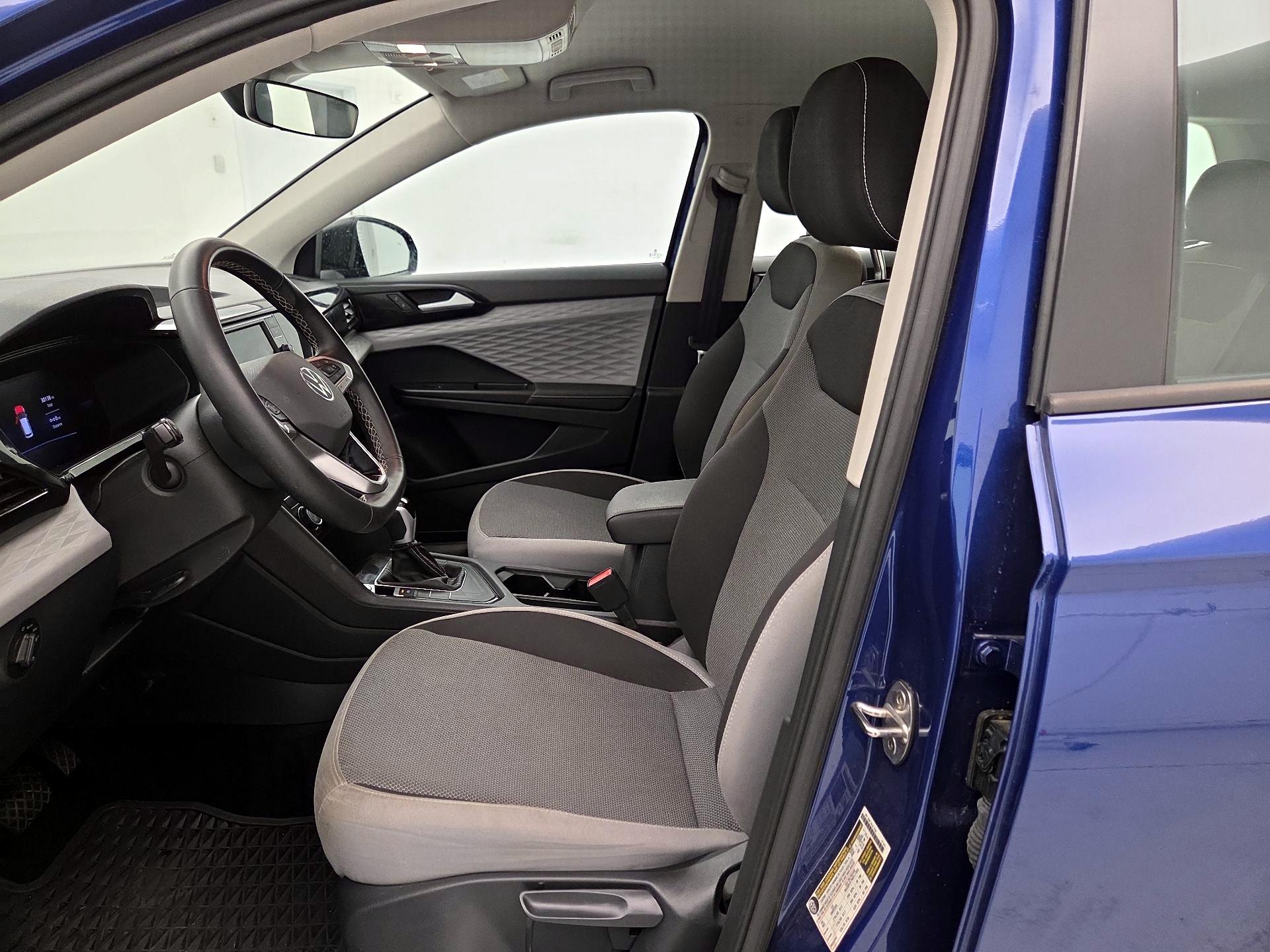 Thumbnail: 2024 Volkswagen Taos - 11