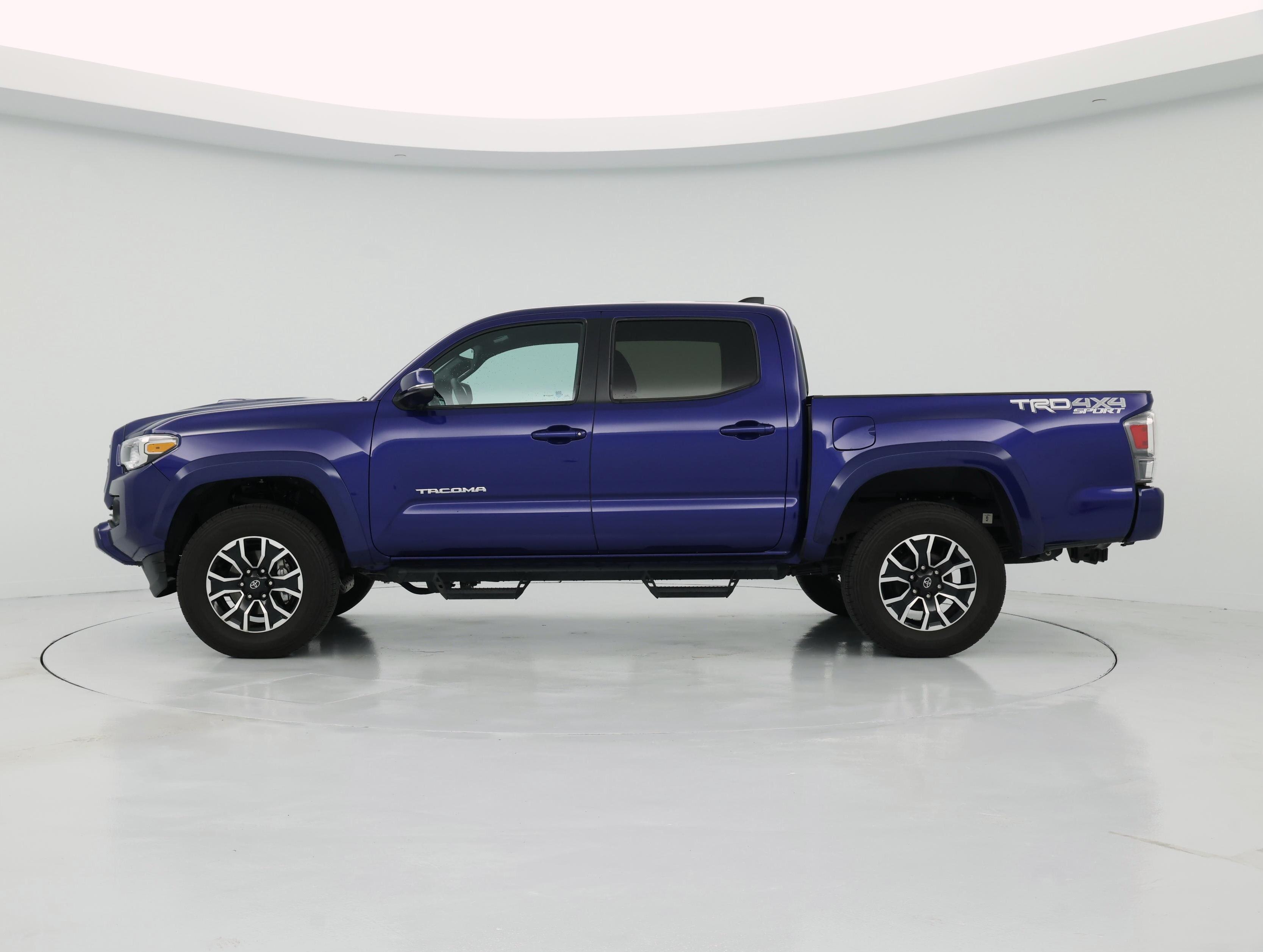 Thumbnail: 2023 Toyota Tacoma - 3